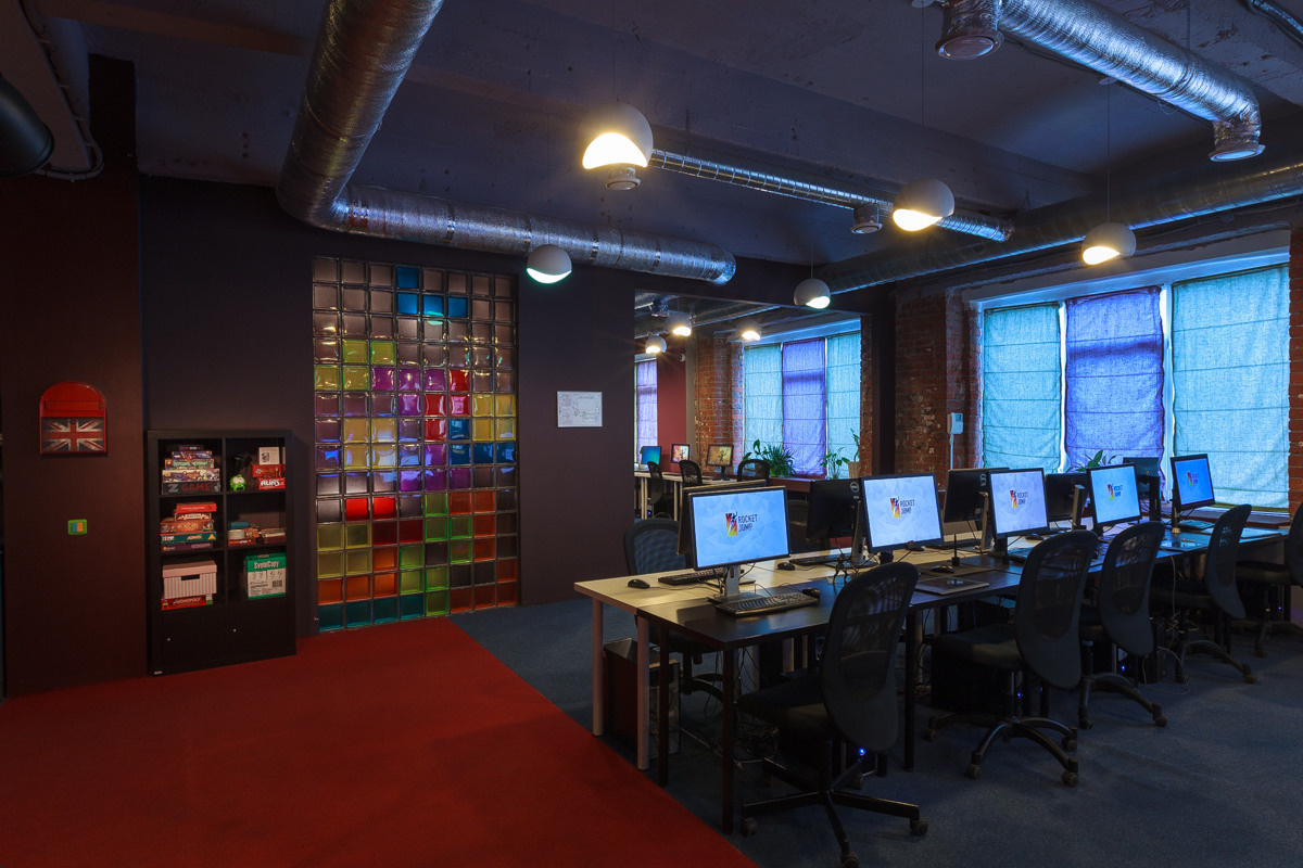 Офис компании Rocket Jump. Профессиональная фотосъемка для бизнеса и личного бренда в Москве