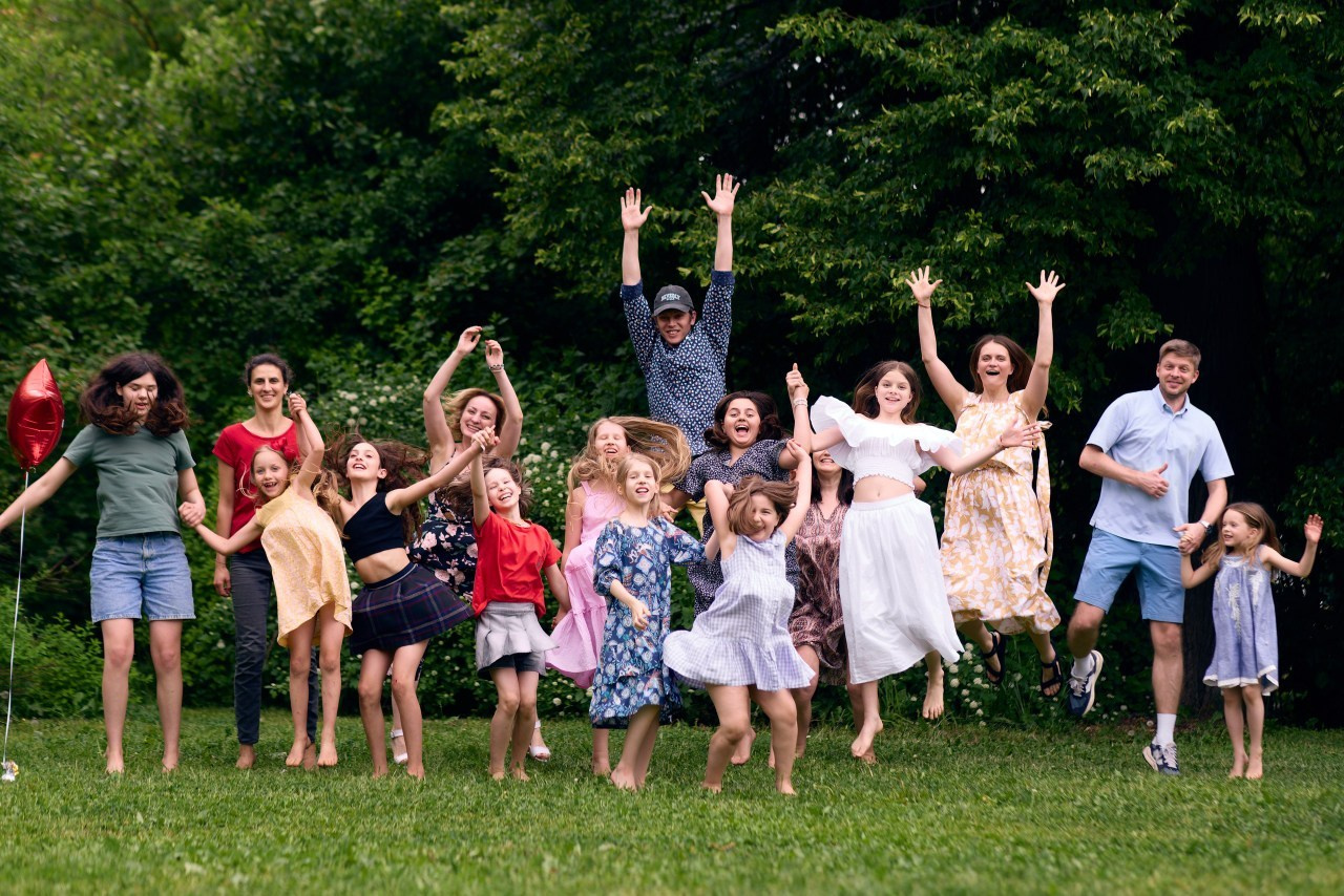 Отзывы. Яркий репортажный фотограф в Москве Лоскутов Глеб