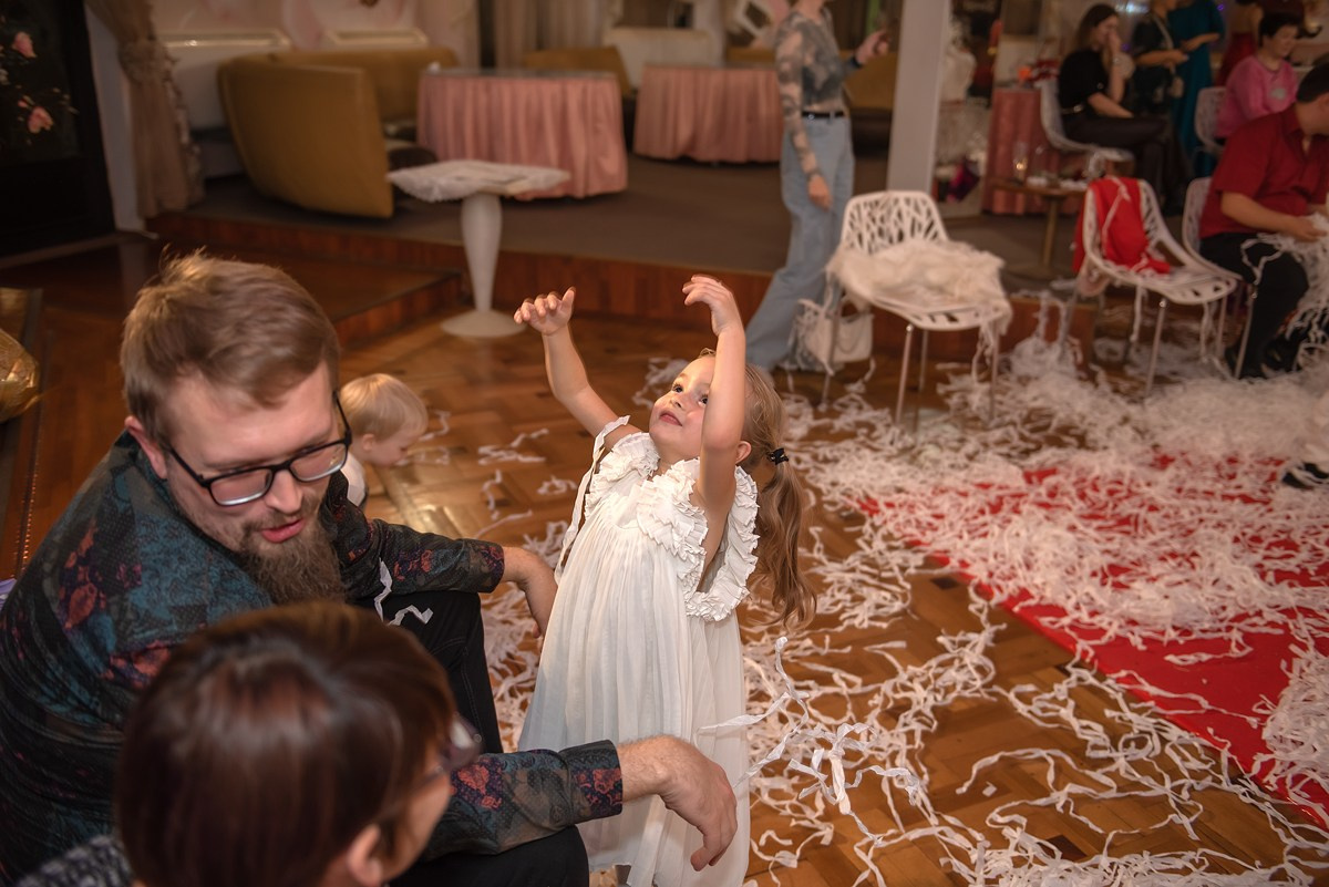 Выпускной в детской школе моделей HAPPYkids 2024. Семейный и коммерческий фотограф в Сочи Александр Бодунов