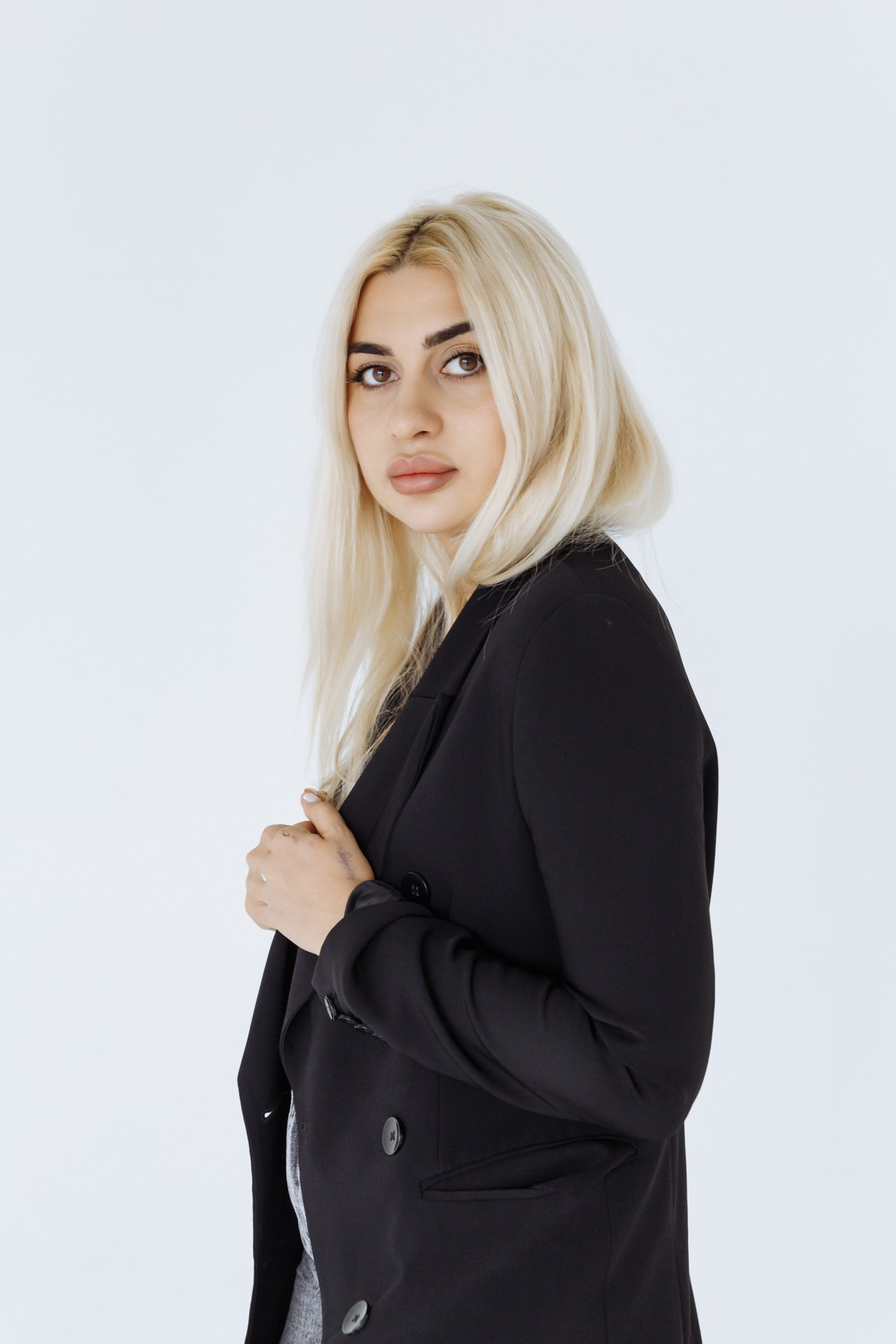 Сабина в студии. Событийный фотограф Максим Бескоровайновнов