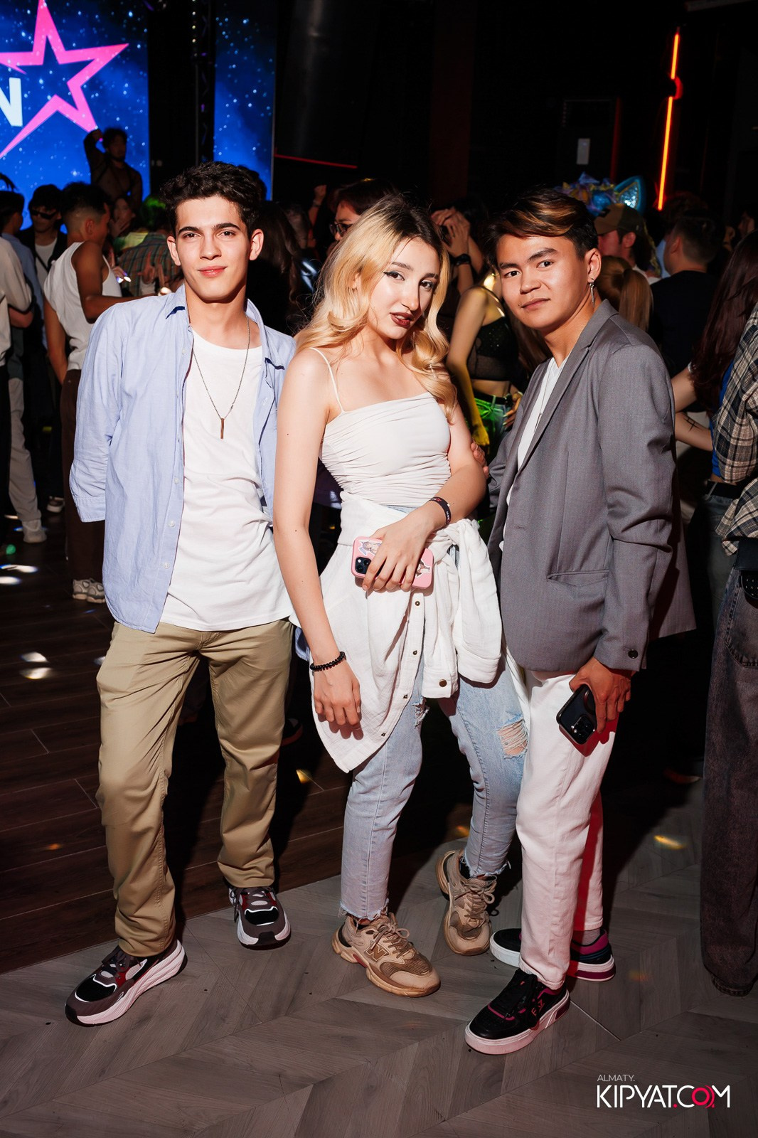 НОЧНОЙ КЛУБ ICON. КИПЯТКОМ АЛМАТЫ!