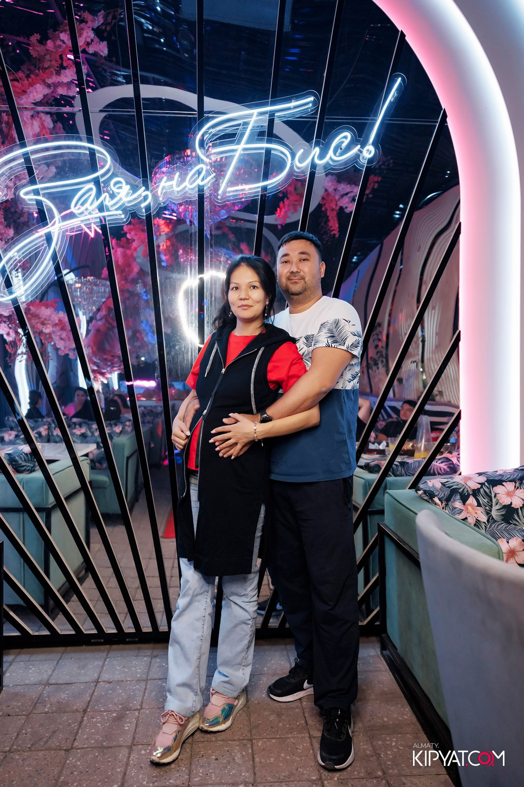 ЗАЯ, НА БИС. КИПЯТКОМ АЛМАТЫ!