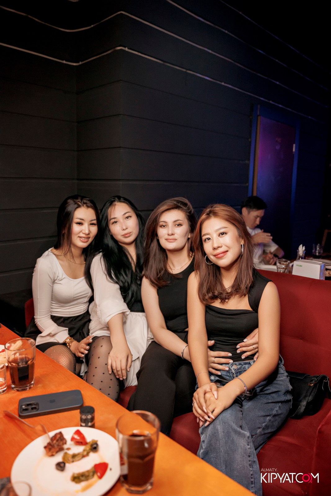 ARAGOSTA. КИПЯТКОМ АЛМАТЫ! Фотосъемка мероприятий в Алматы