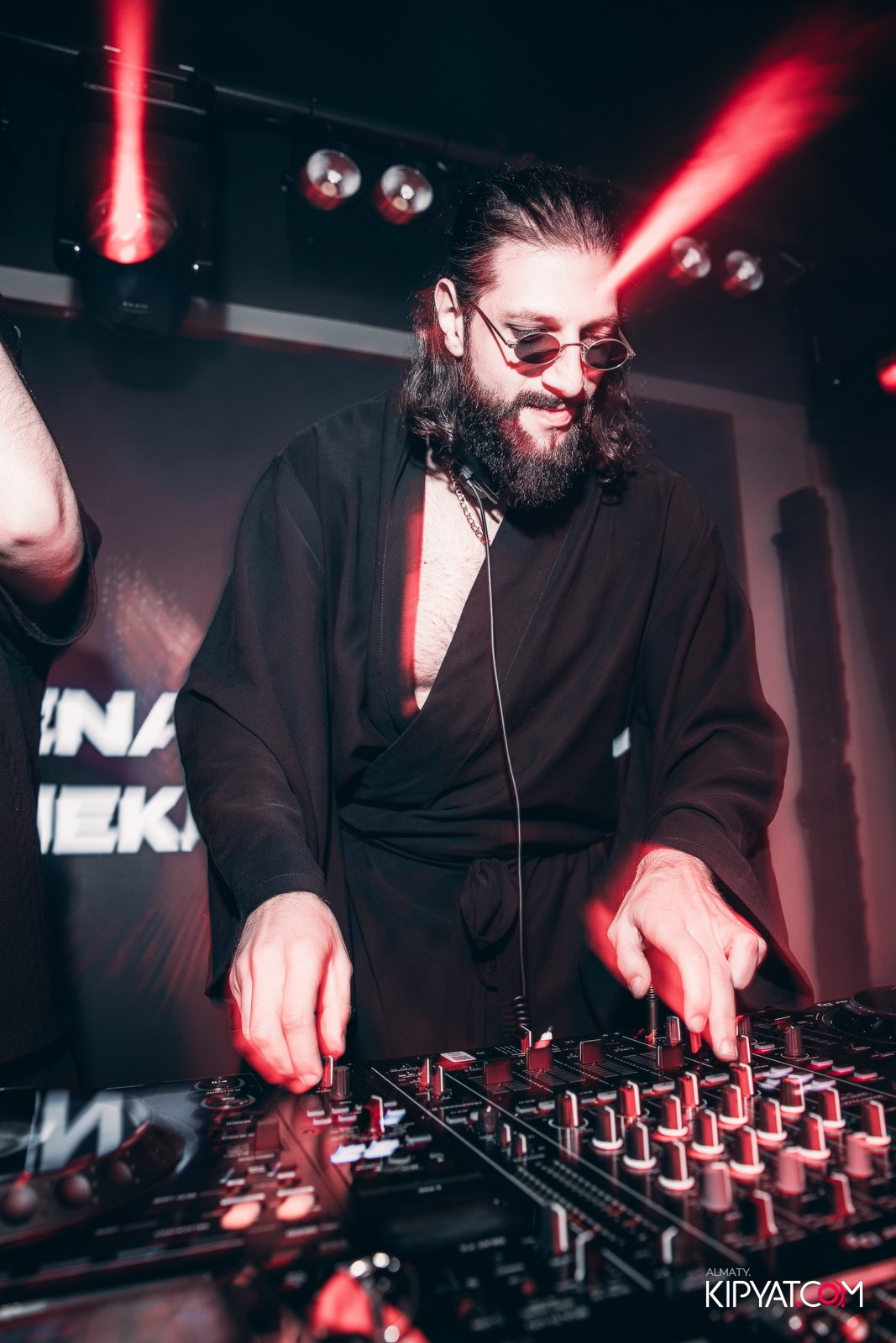 PATRIKI RESTAURANT. КИПЯТКОМ АЛМАТЫ!