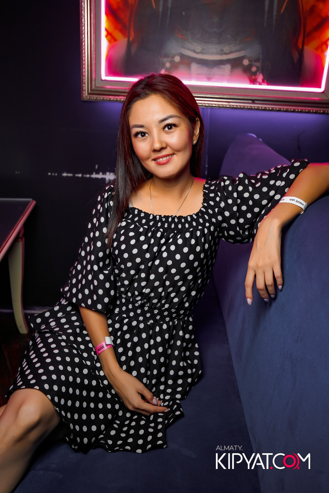 UYAT EMES BAR. КИПЯТКОМ АЛМАТЫ!