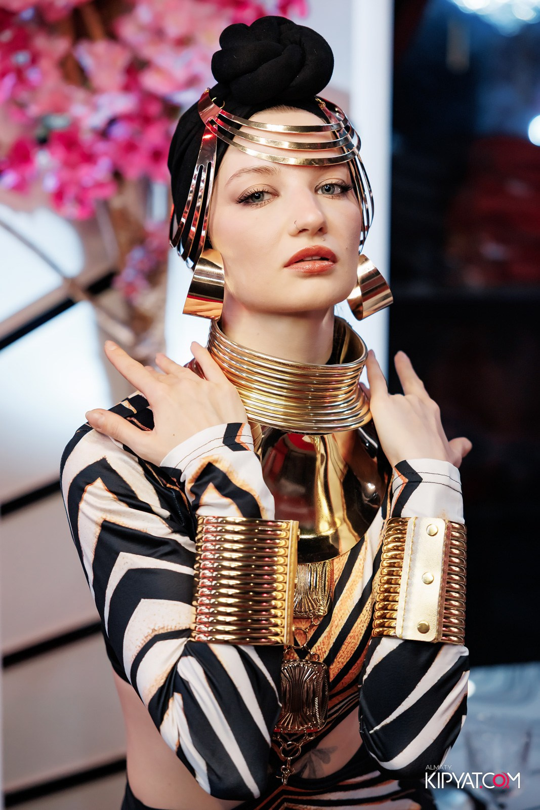 ЗАЯ, НА БИС. КИПЯТКОМ АЛМАТЫ!