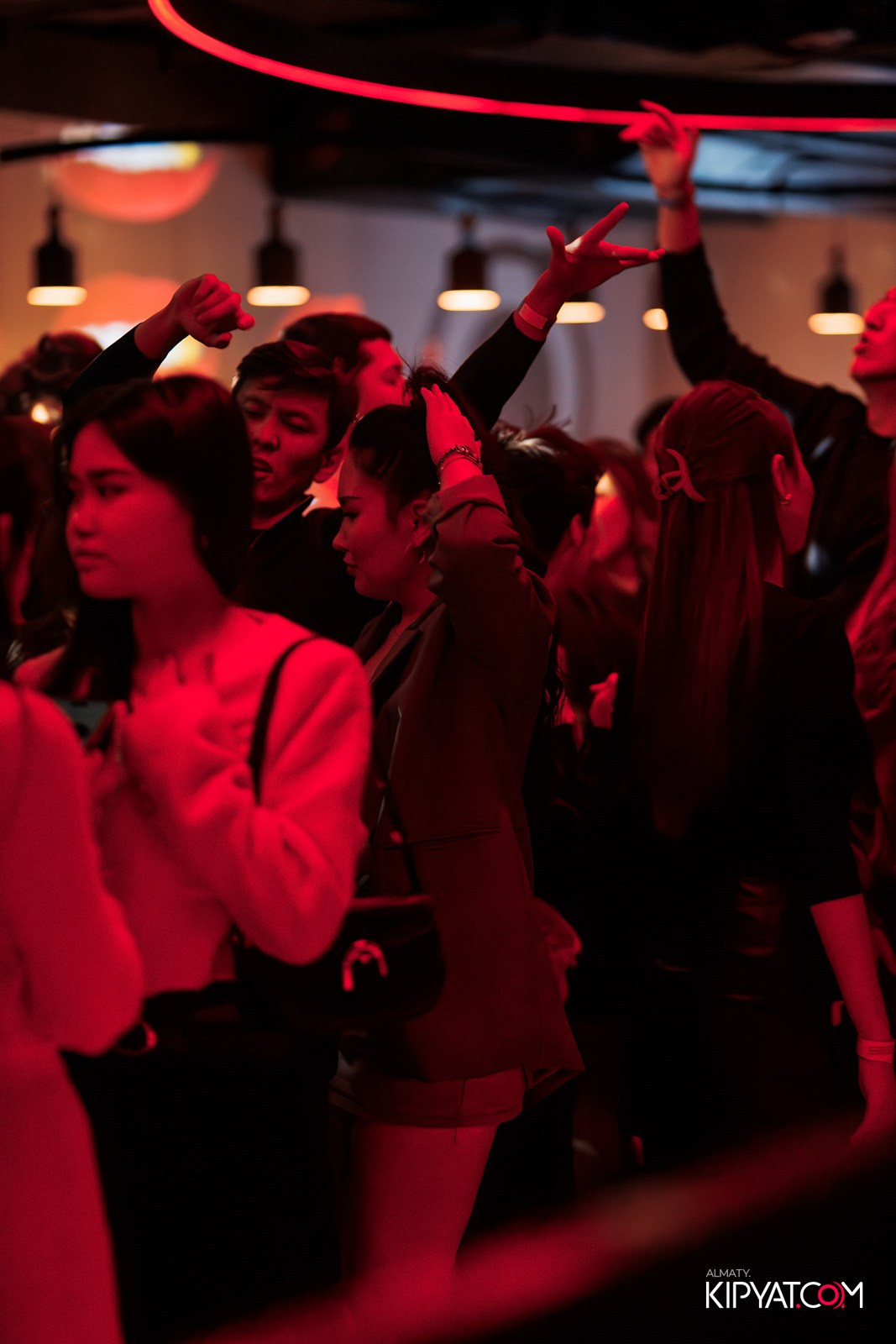 EVENT BAR. КИПЯТКОМ АЛМАТЫ!