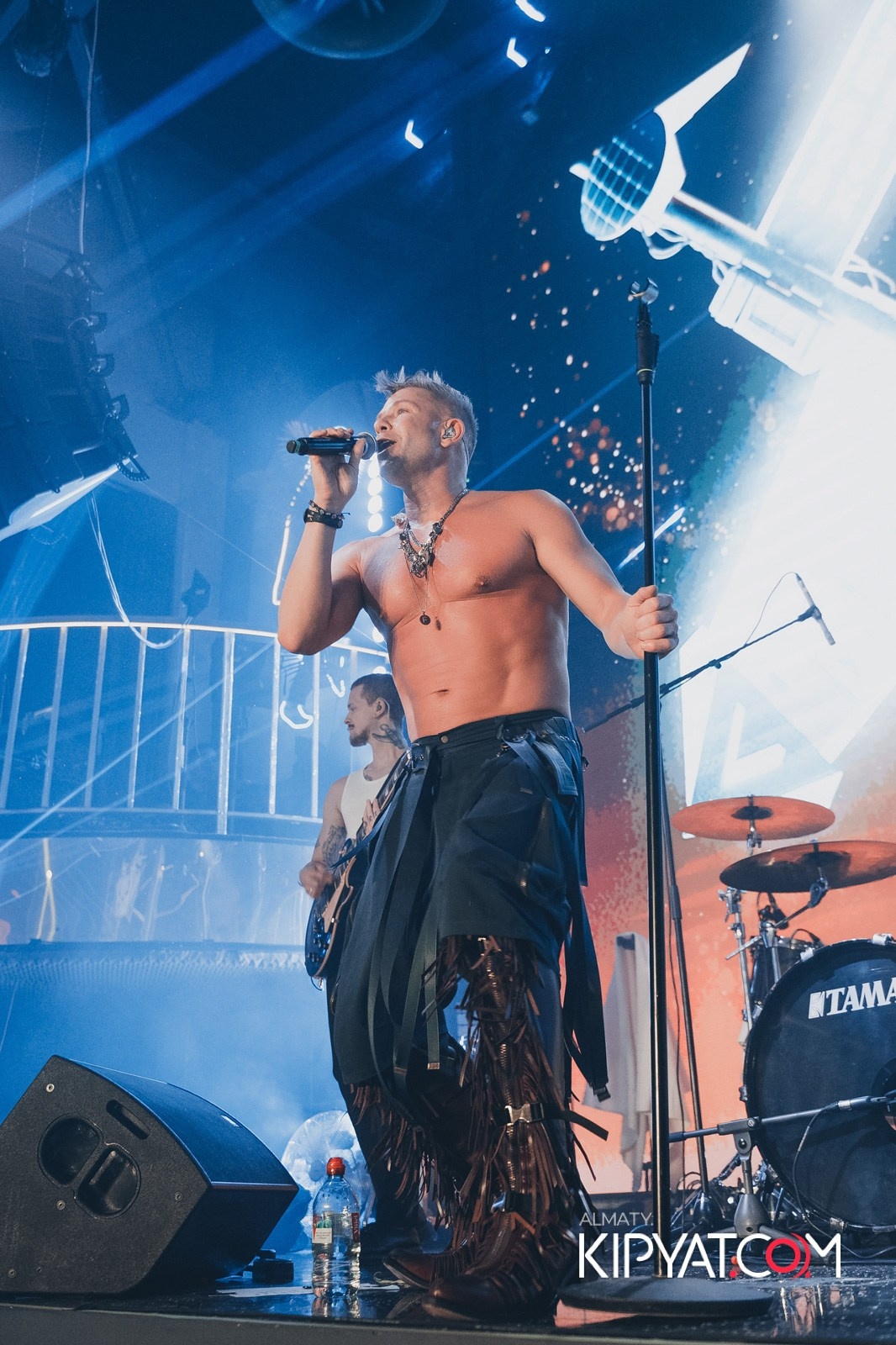 SANTA BARBARA — SPECIAL QUEST МИТЯ ФОМИН. КИПЯТКОМ АЛМАТЫ!