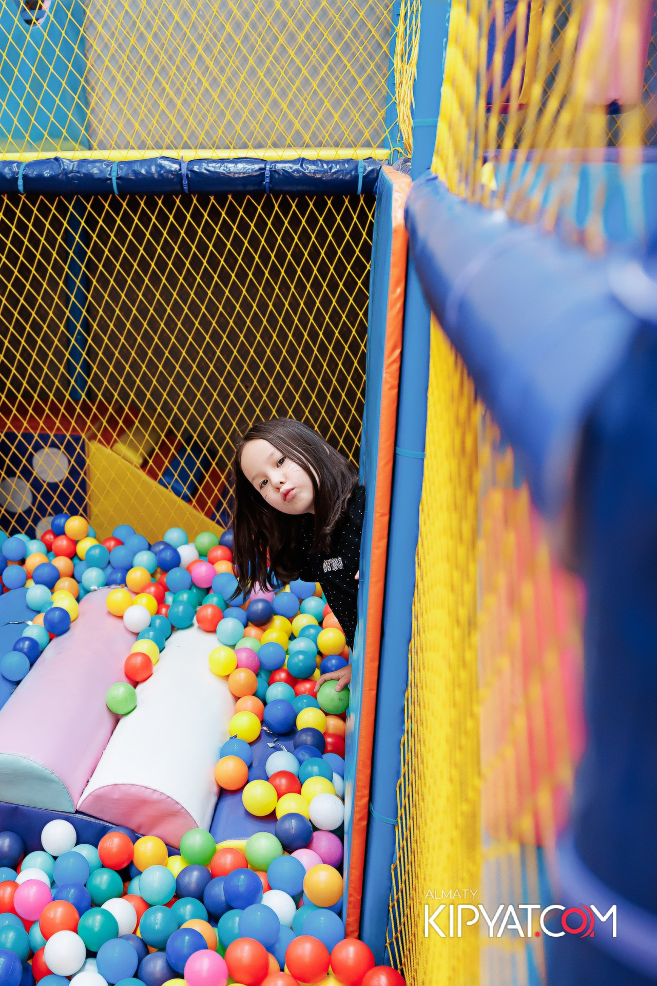 ДЕТСКИЙ ХЭЛЛОУИН KINDER BOOM. КИПЯТКОМ АЛМАТЫ! Фотосъемка мероприятий в Алматы