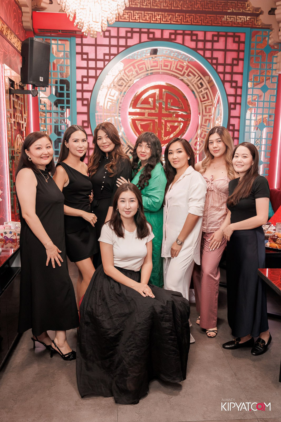 MOOD KARAOKE & TERRACE. КИПЯТКОМ АЛМАТЫ!