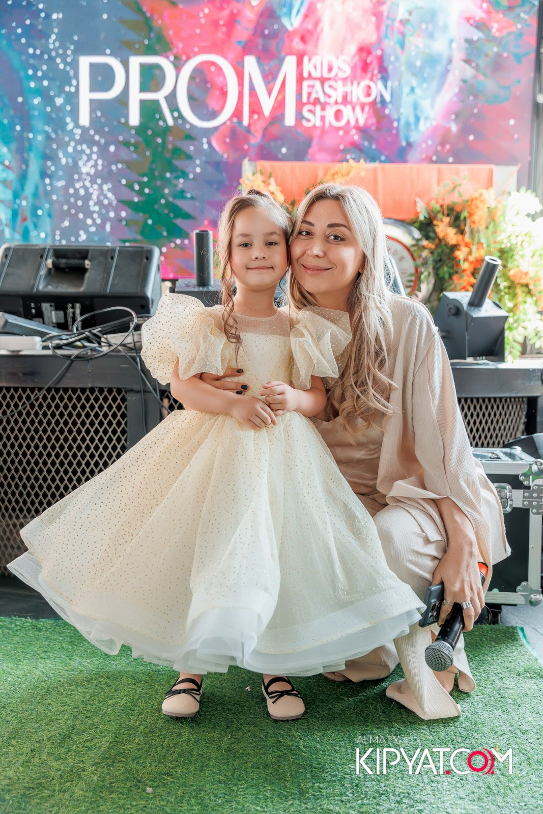 PROM KIDS FASHION SHOW. КИПЯТКОМ АЛМАТЫ!