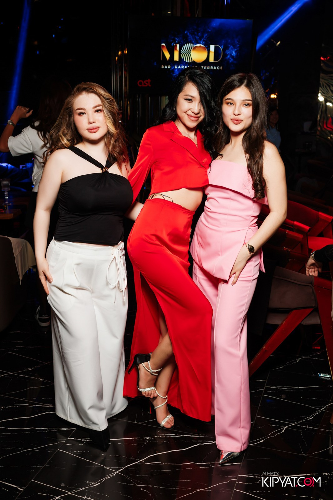 MOOD KARAOKE & TERRACE. КИПЯТКОМ АЛМАТЫ!