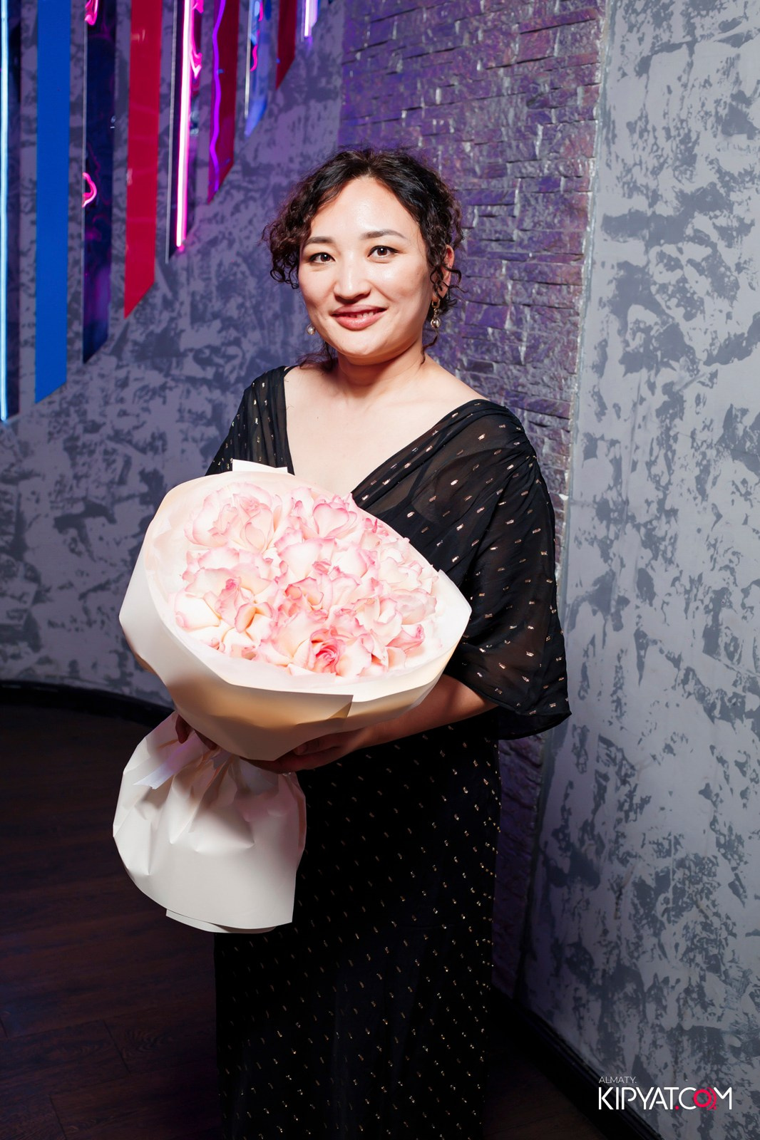 УХО И МЕДВЕДЬ НА ГАГАРИНА. КИПЯТКОМ АЛМАТЫ!