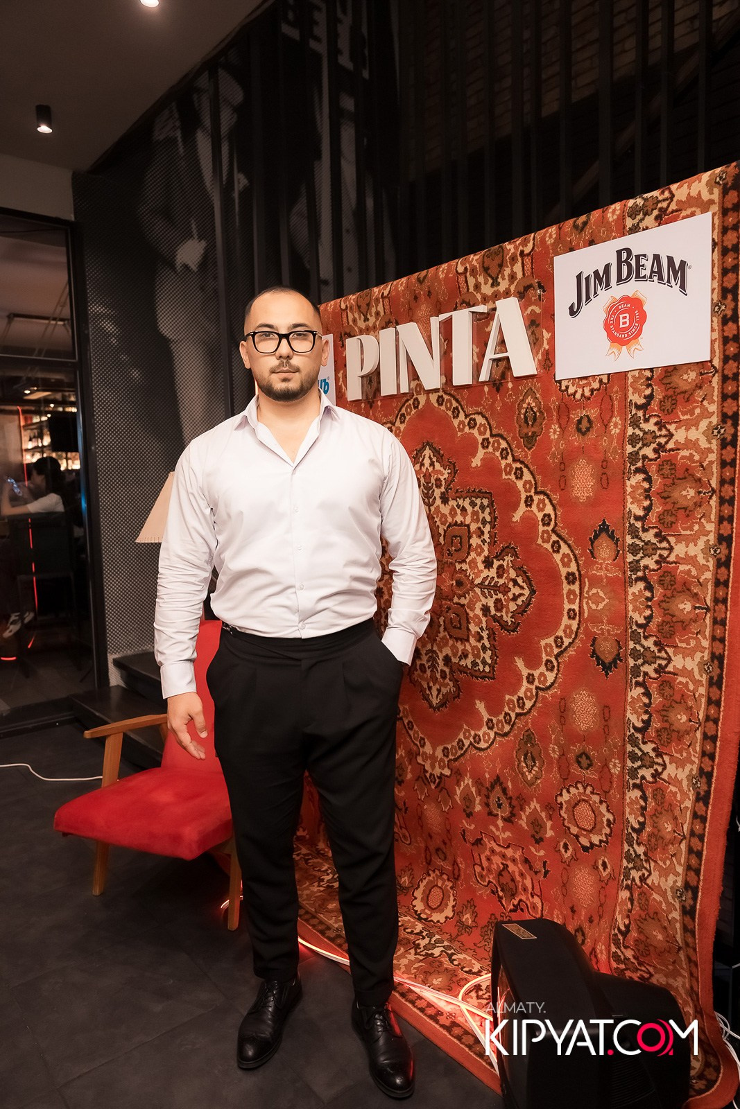 ПИНТА НА ГОГОЛЯ. КИПЯТКОМ АЛМАТЫ!