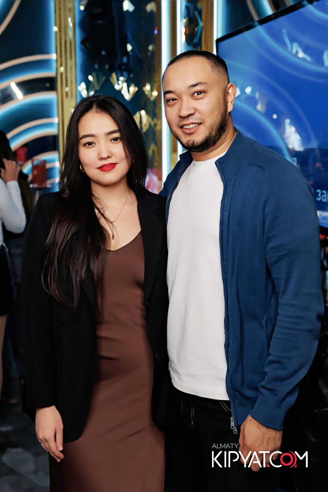 ЗАЯ, НА БИС. КИПЯТКОМ АЛМАТЫ!