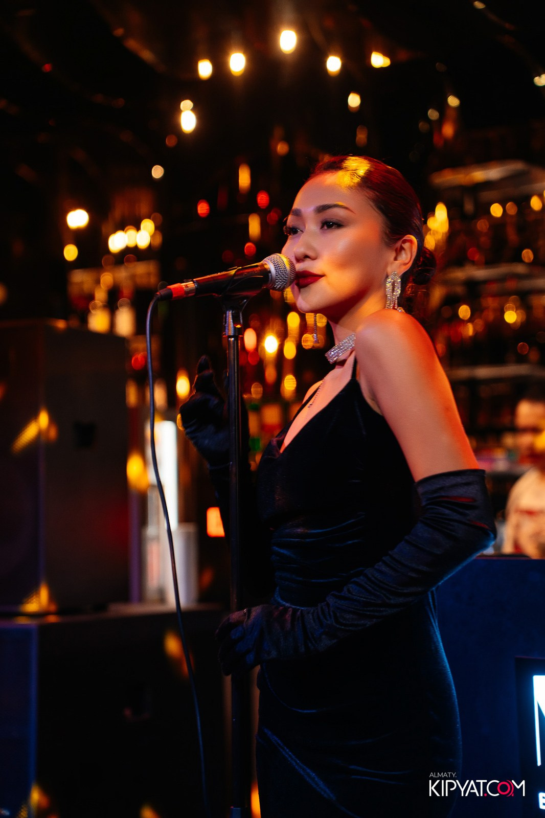 MOOD KARAOKE & TERRACE. КИПЯТКОМ АЛМАТЫ!