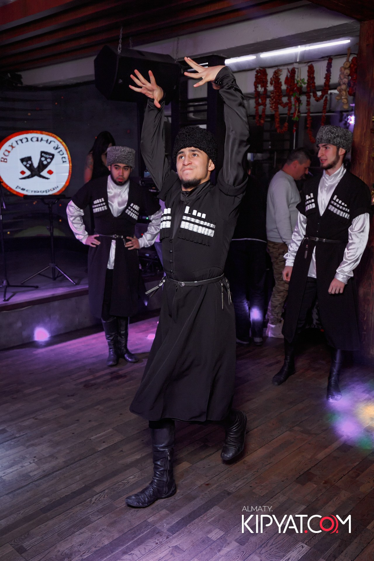 ВАХТАНГУРИ. КИПЯТКОМ АЛМАТЫ!