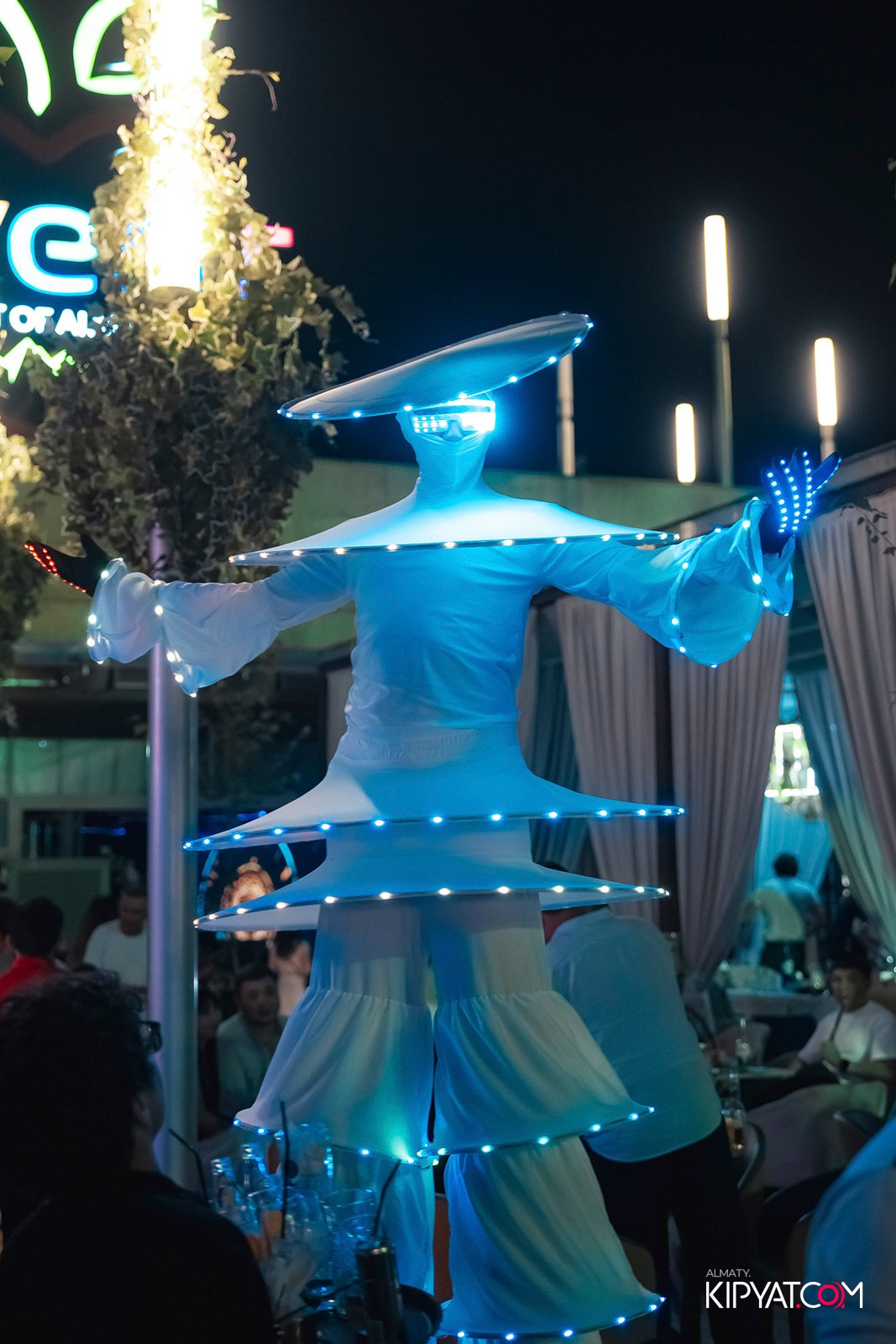 EVENT BAR. КИПЯТКОМ АЛМАТЫ!