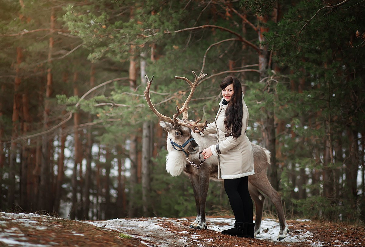 Съёмки с оленем. Фотограф беременности и семейный фотограф в Нижнем Новгороде Мила Шелест