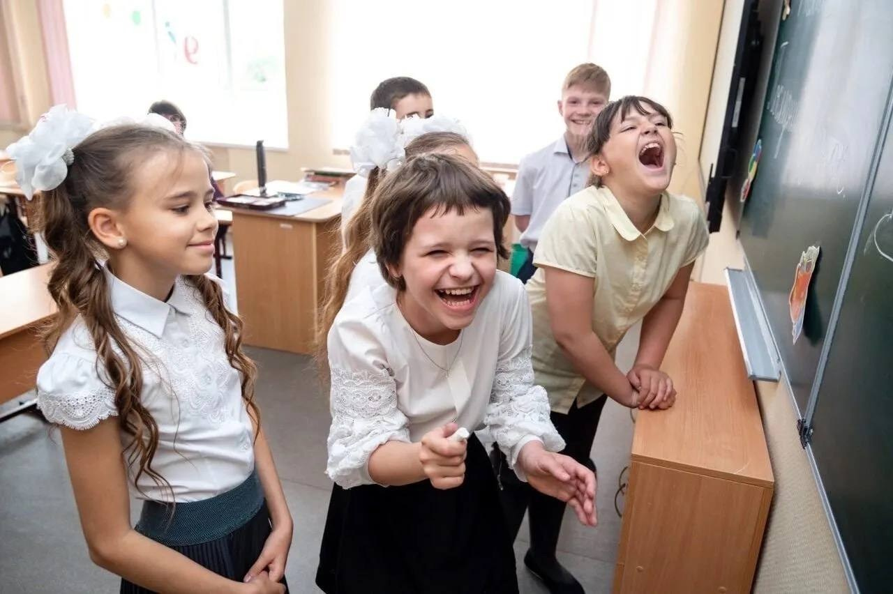 Школа съёмка в классе. Фотограф Алёна Мил