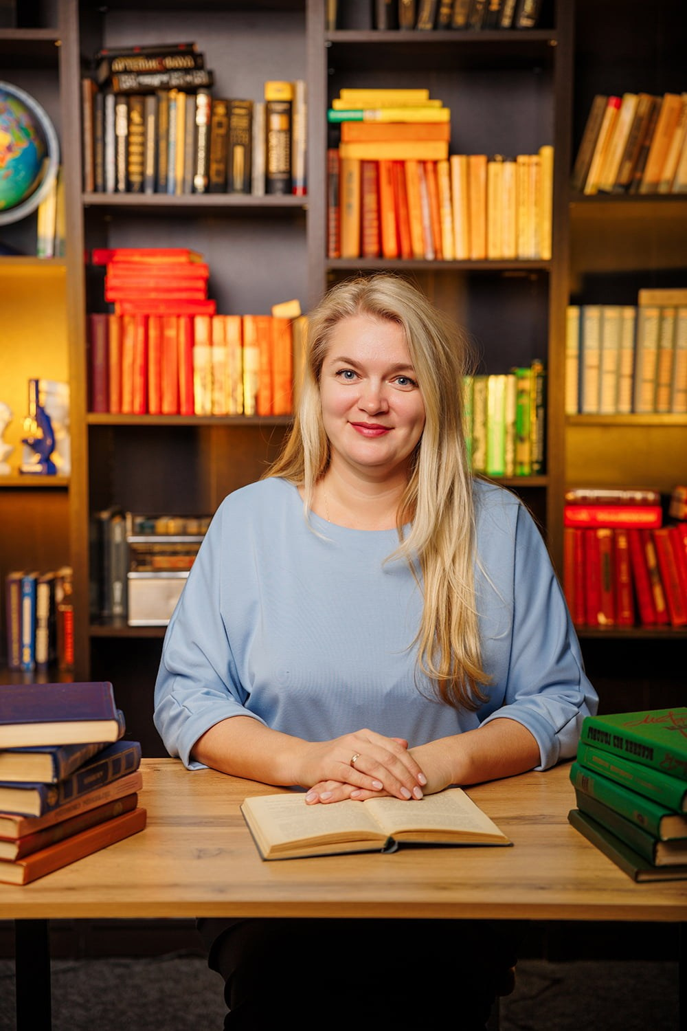 Студийная фотосессия для 4 класса: идеи для выпускного альбома. СИГМА | Студия выпускных альбомов Красноярск