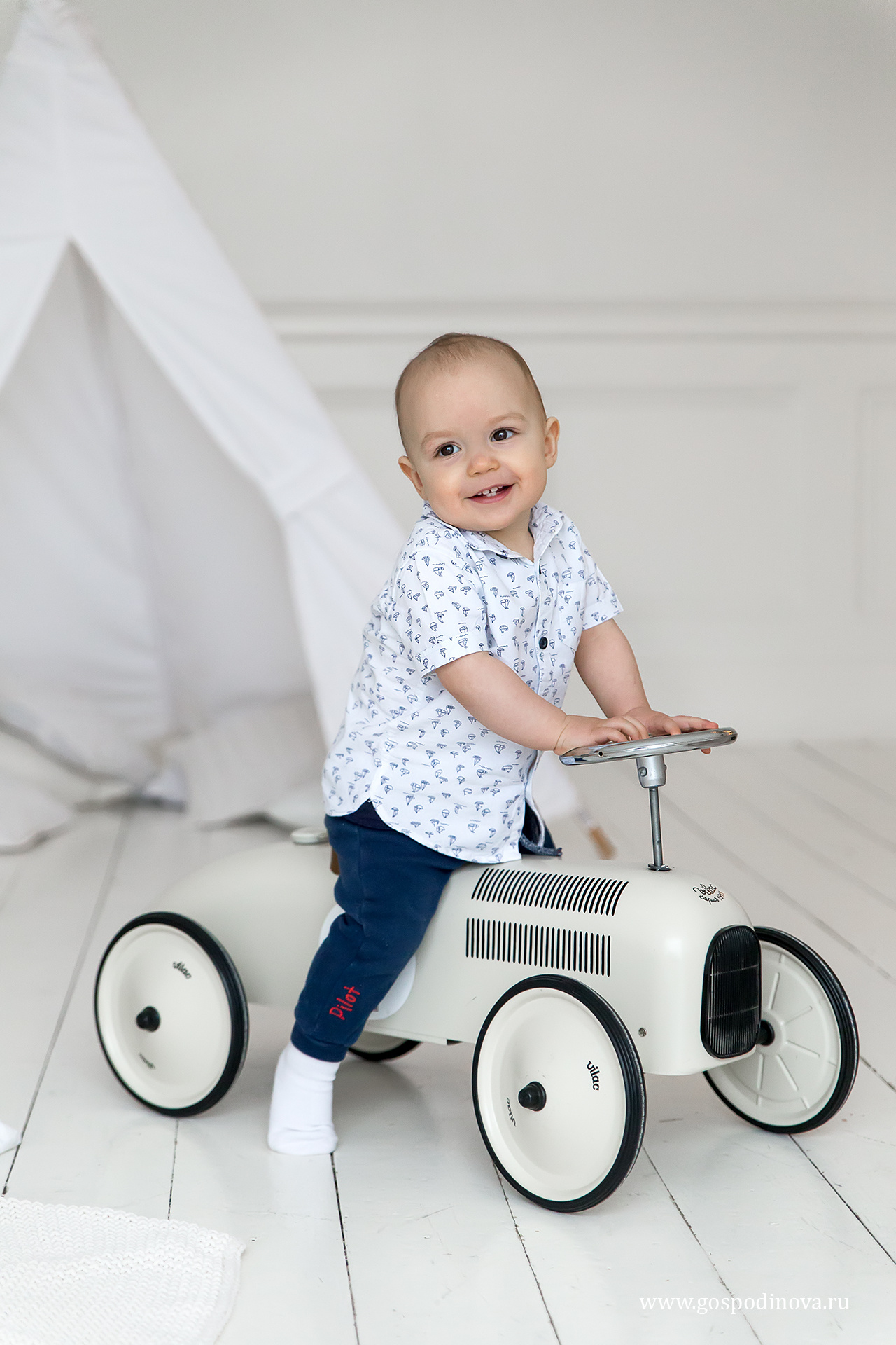 Фотостудия. Детский и семейный фотограф в Санкт-Петербурге Мария Господинова