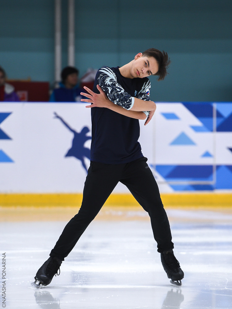 Пётр Гуменник