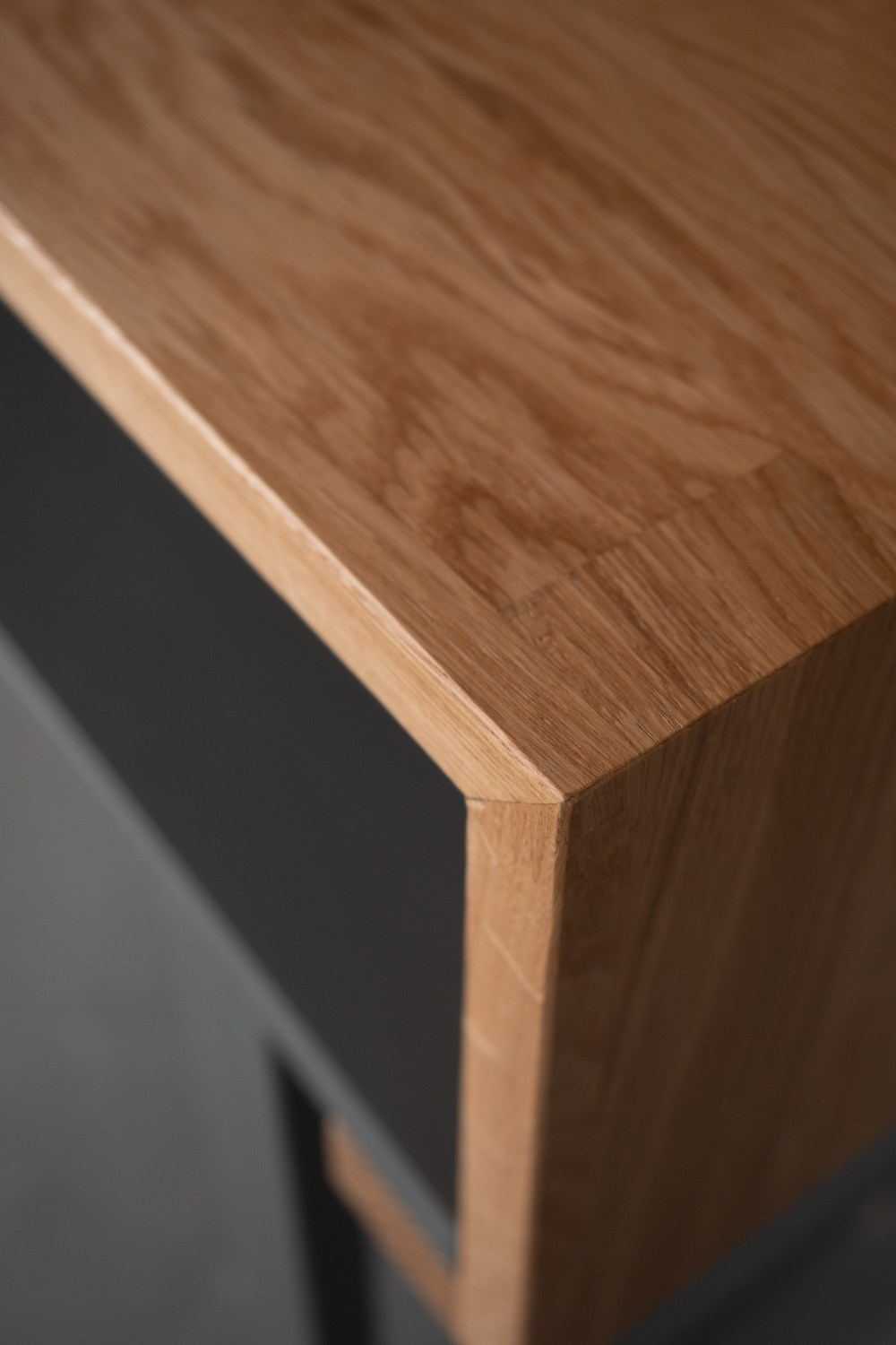 Стеллажи и консоли. Klauzevits Workshop