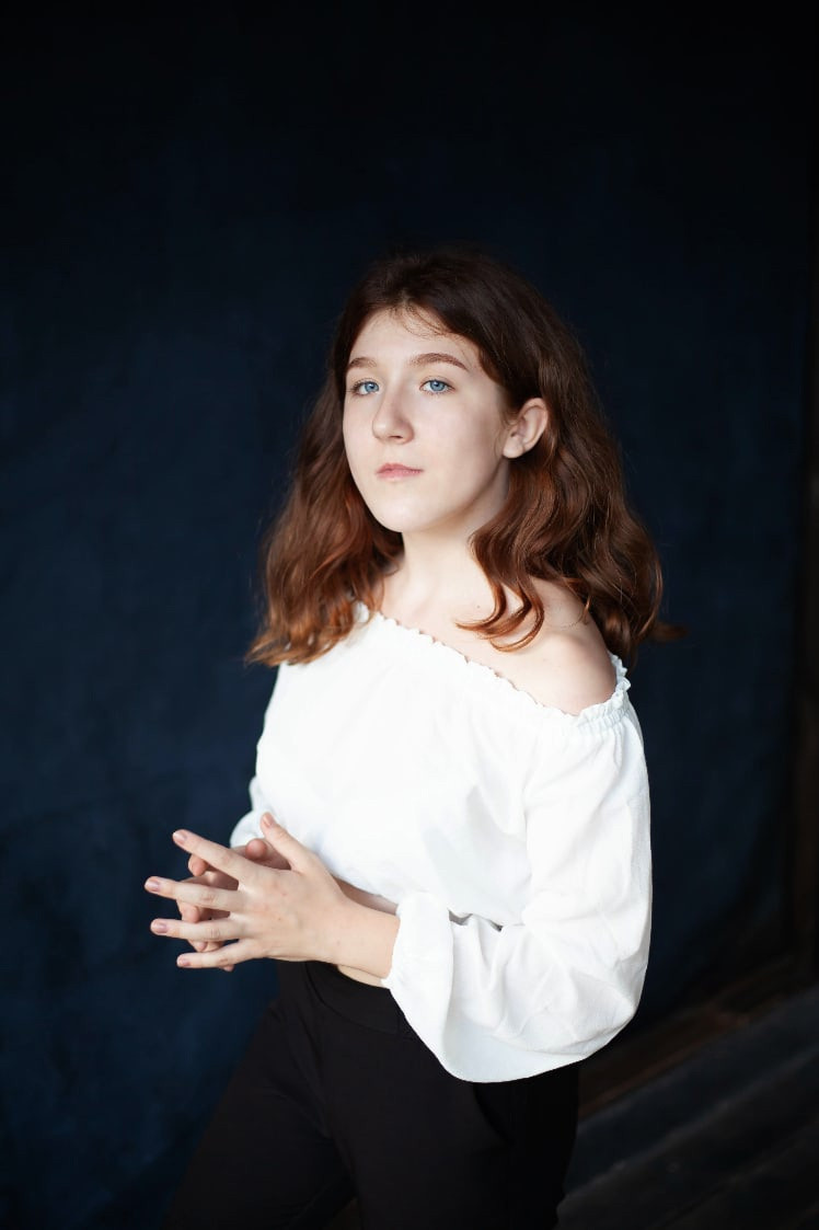 Студийный фотограф в Альметьевске/ Выпускные альбомы / Лина Фазлыева