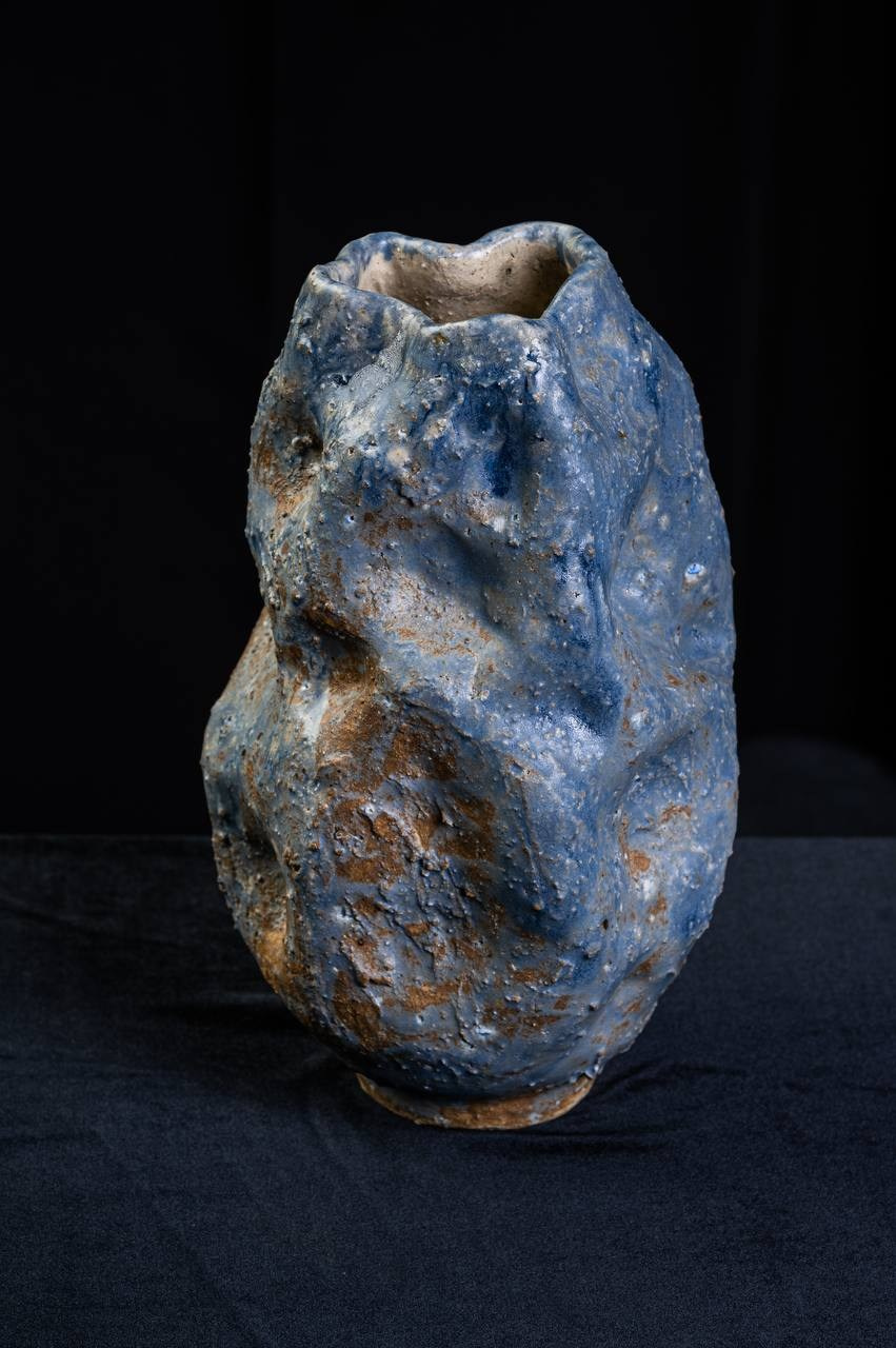 Серпантин и камень. Арт-керамика Катерины Жизневской