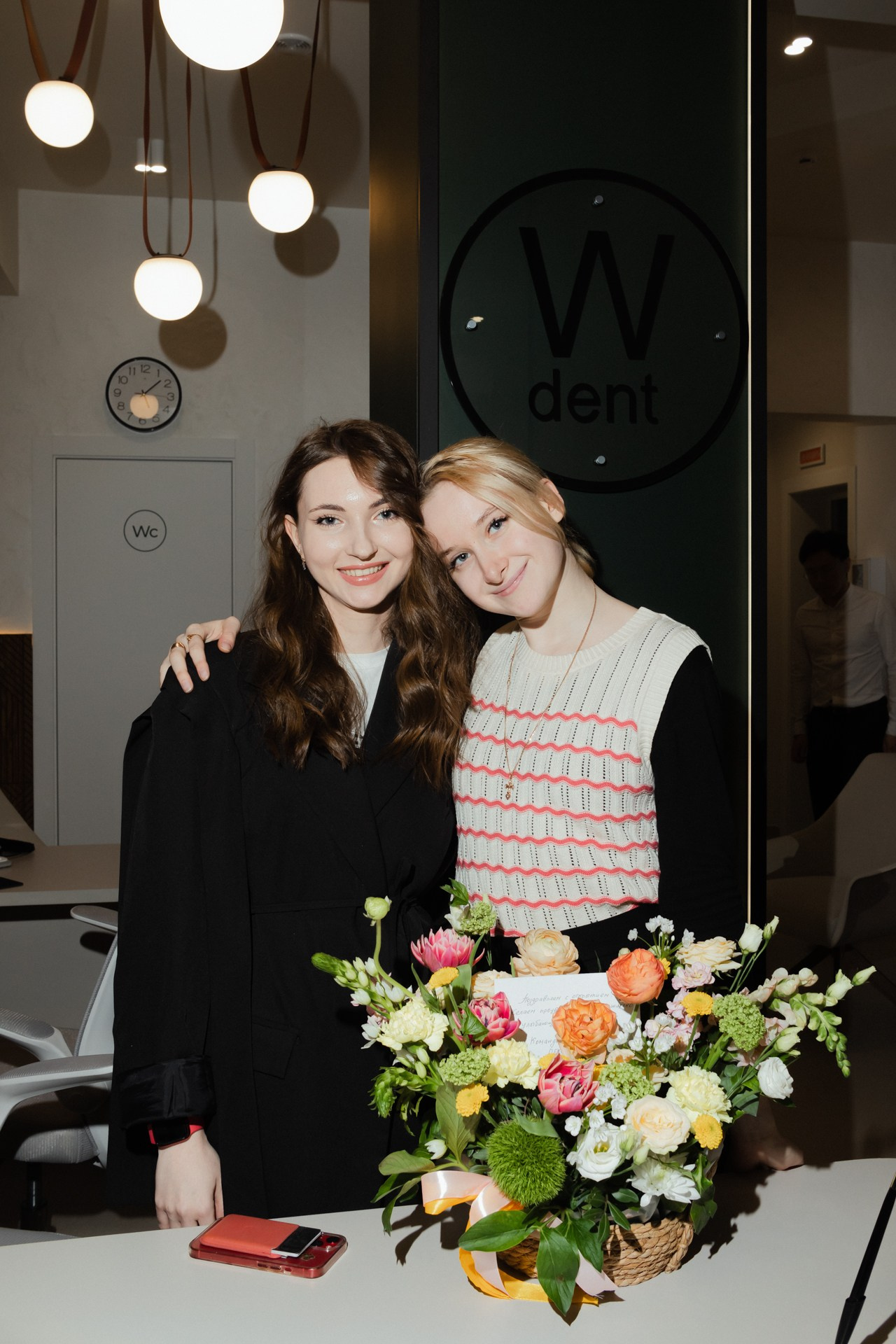 W Dent. Открытие стоматологии. Фотографы и Видеографы Night2Day Санкт-Петербург