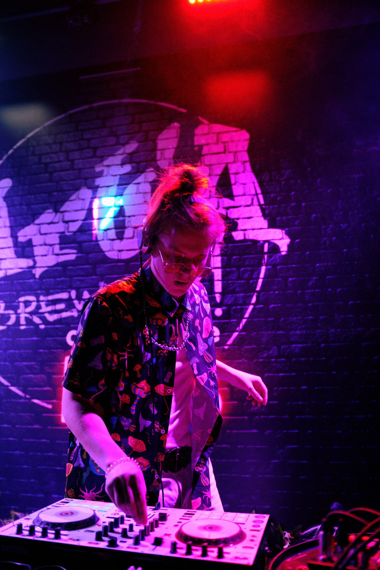 DnB. Антон Ив