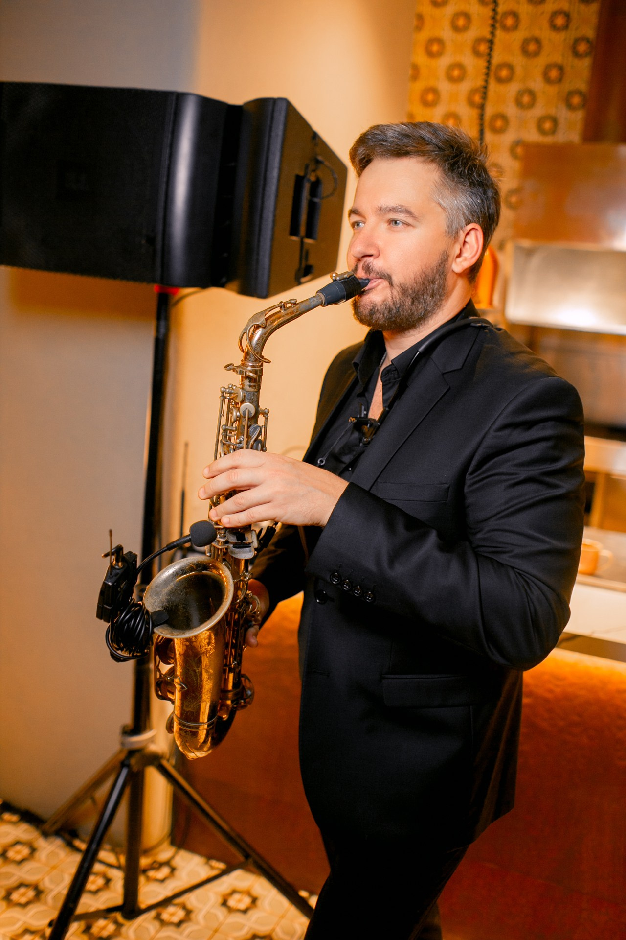 Гастро ужин в ресторане Кавказ Роза Хутор Сочи. RetroChic Фото