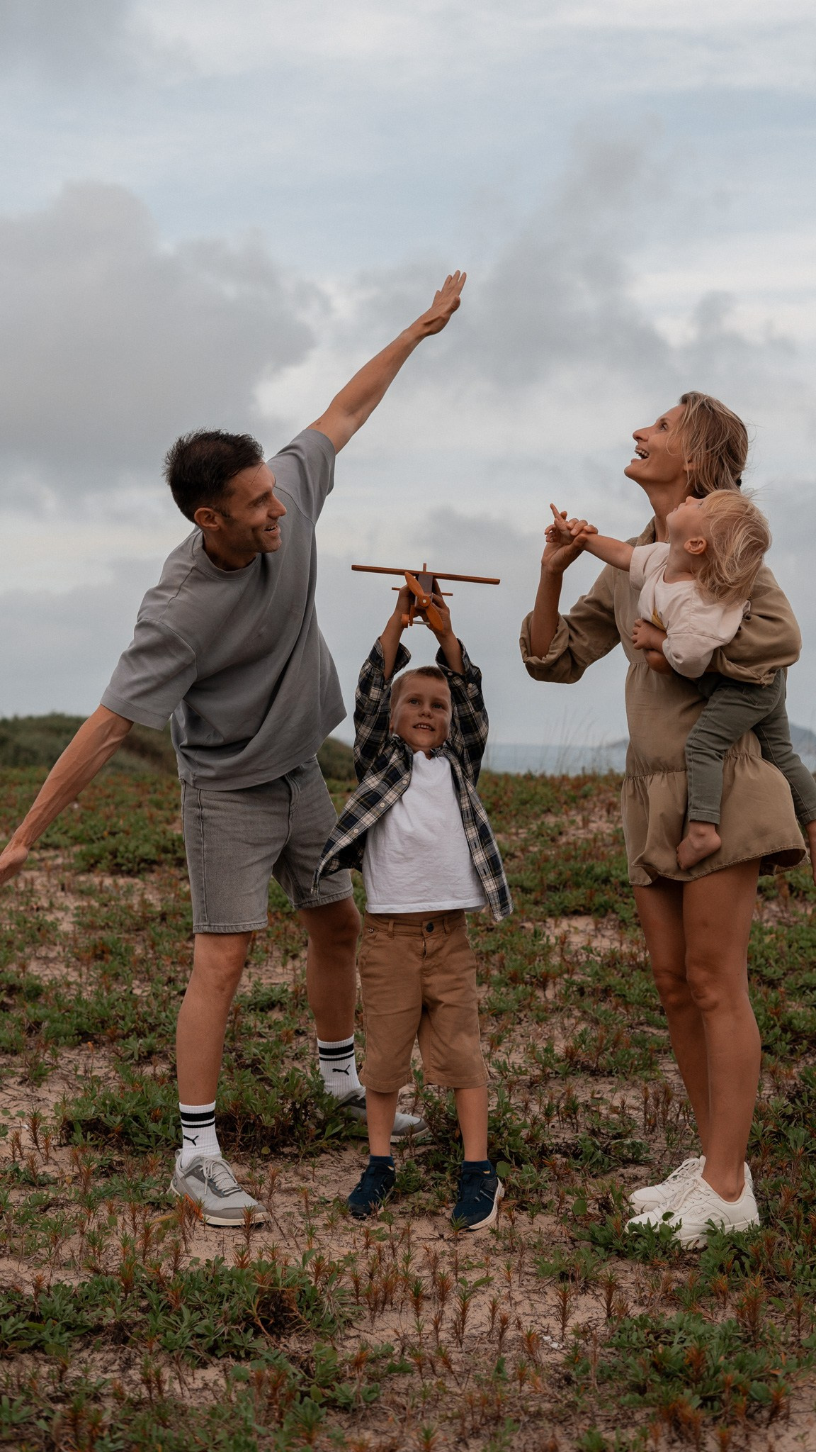 Юные лётчики. Русский фотограф во Флорианополисе | Лена Муни | Беременность, новорожденные, семья