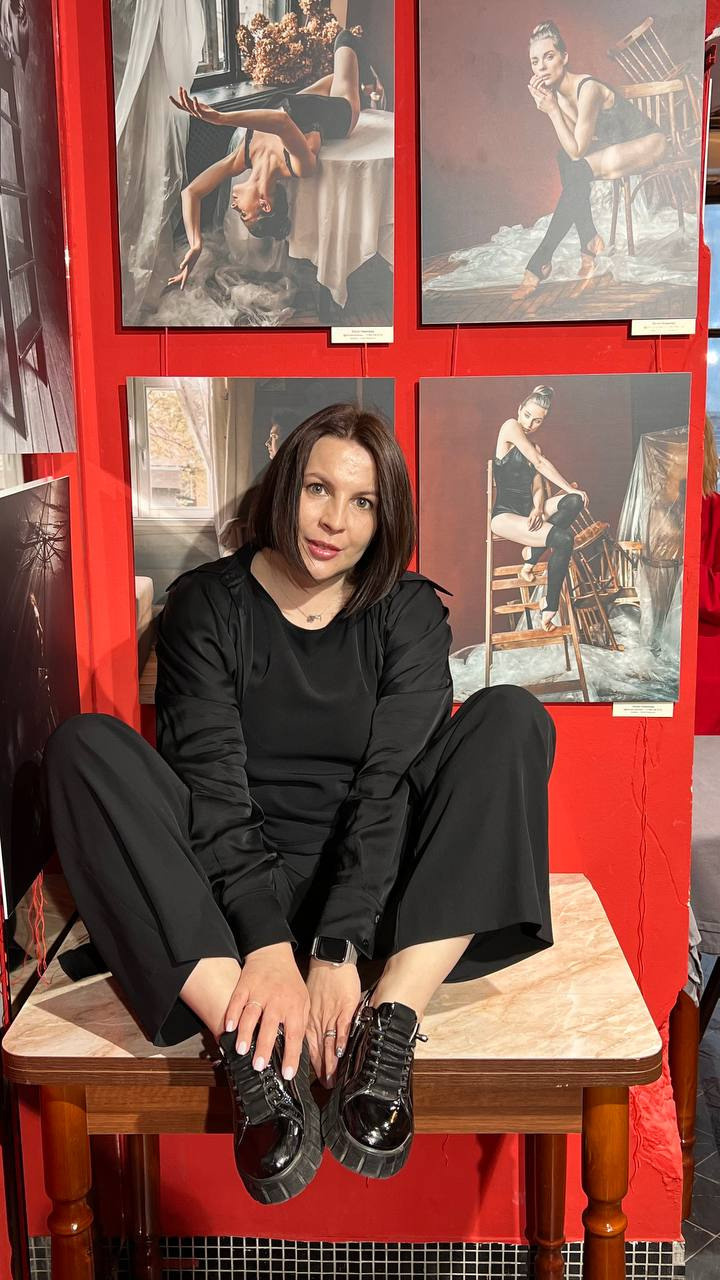 РЕПОРТАЖ — ЗАКРЫТИЕ ВЫСТАВКИ ГОСТИНЫЙ ДВОР. Семейный и репортажный фотограф в Москве Оксана Шилова