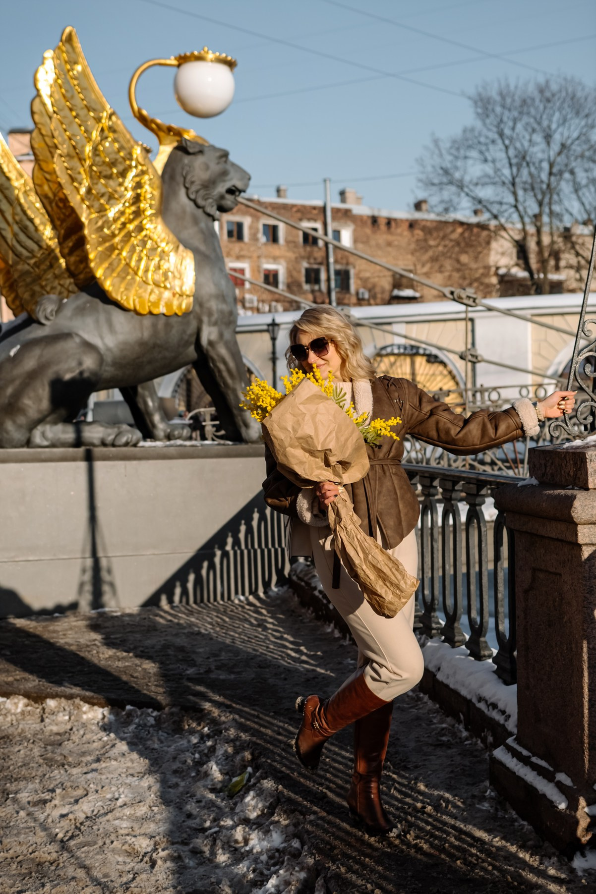 Весна. Прогулка с цветами. Свадебный и семейный фотограф в Санкт-Петербурге Елена Худякова