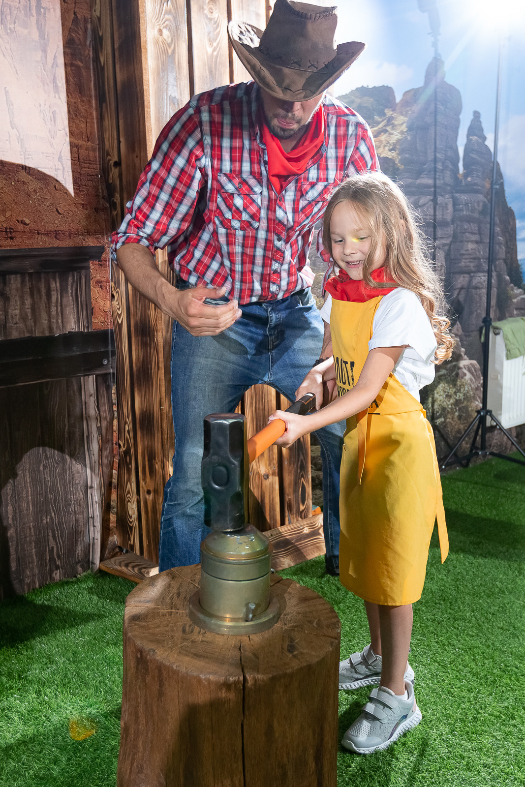 День рождения «Золотая лихорадка». Семейный и детский фотограф Комина Елена, Власиха, Одинцово