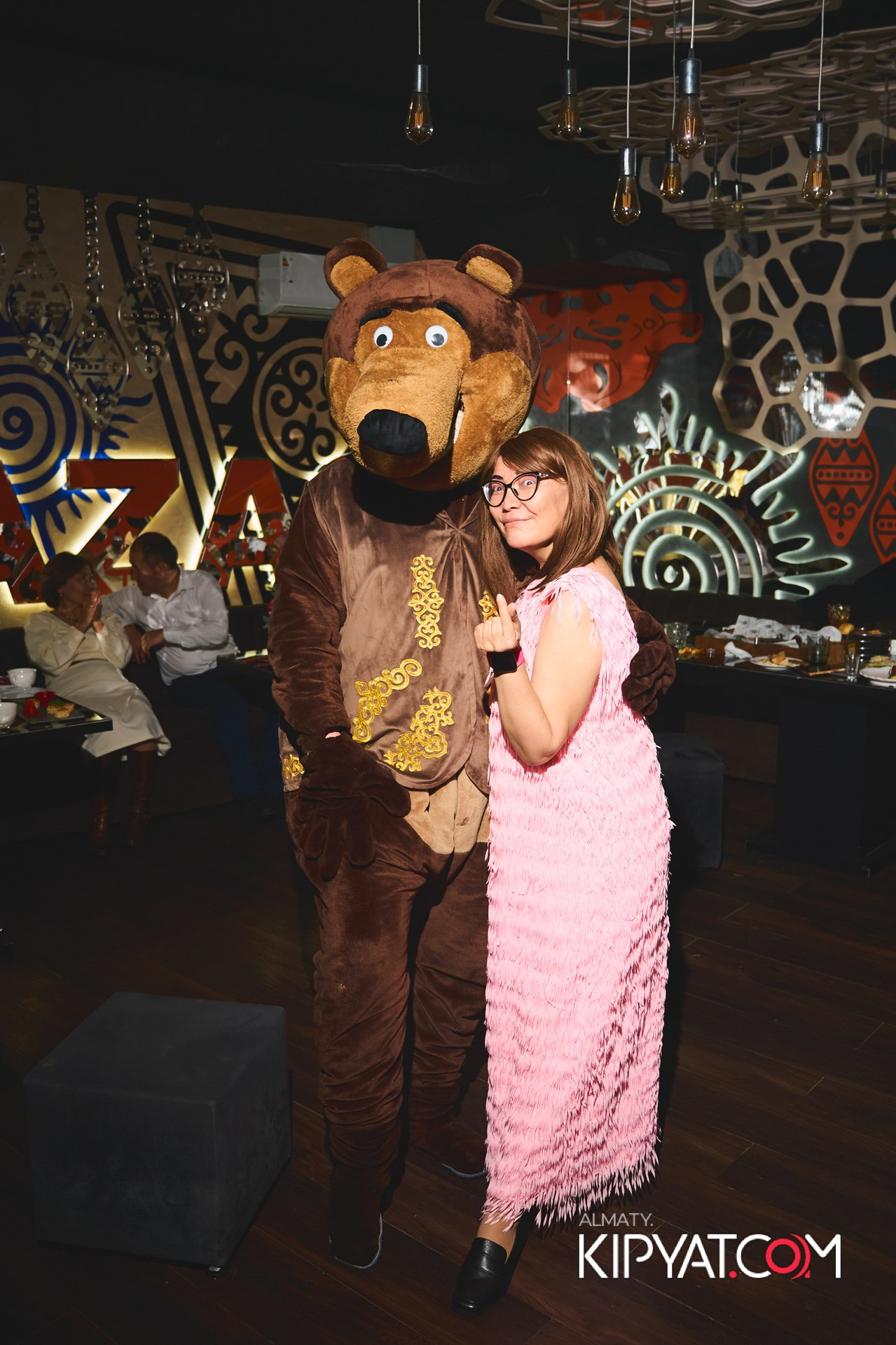 УХО И МЕДВЕДЬ НА САИНА. КИПЯТКОМ АЛМАТЫ!