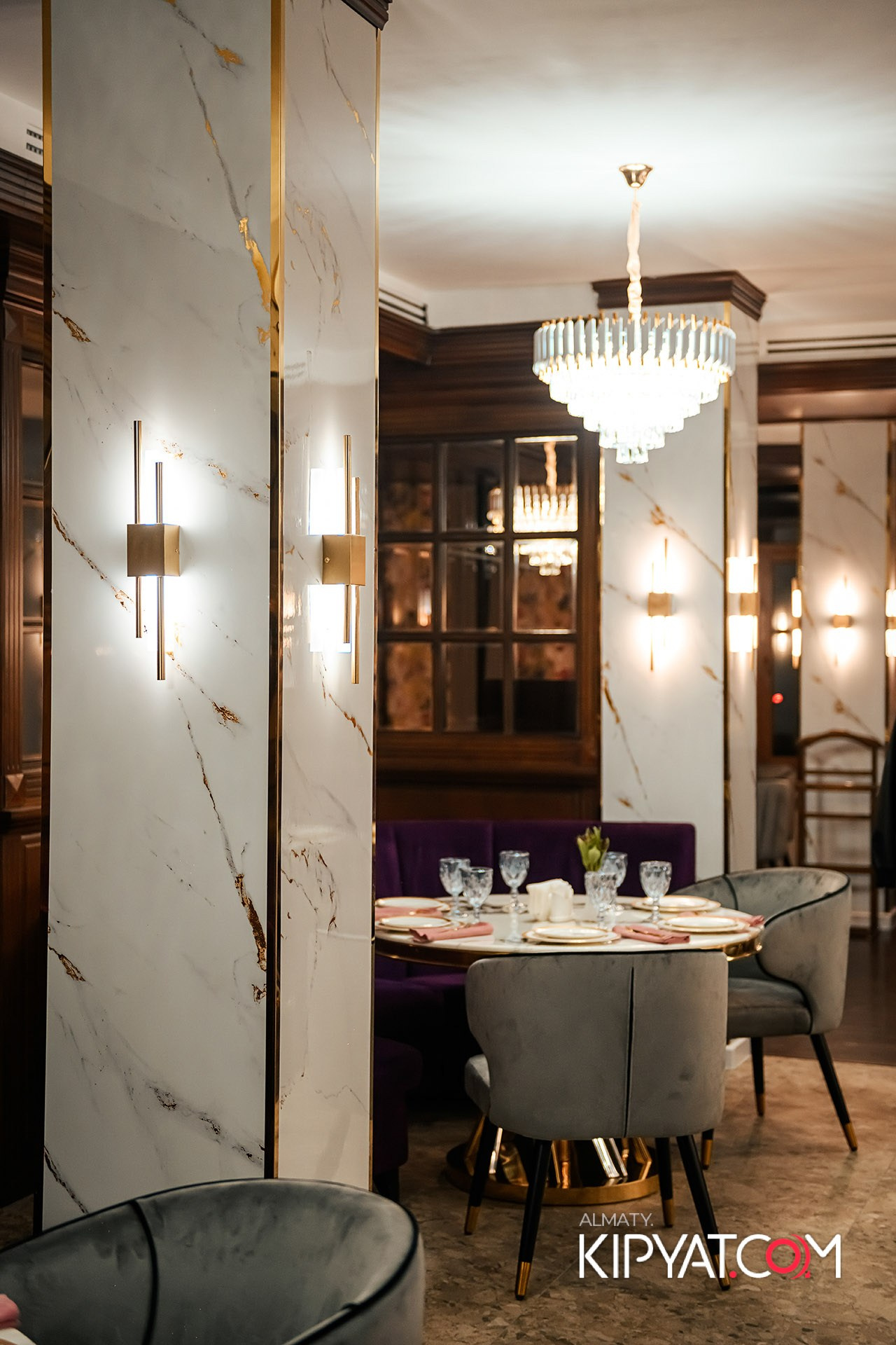 Monroe. КИПЯТКОМ АЛМАТЫ!