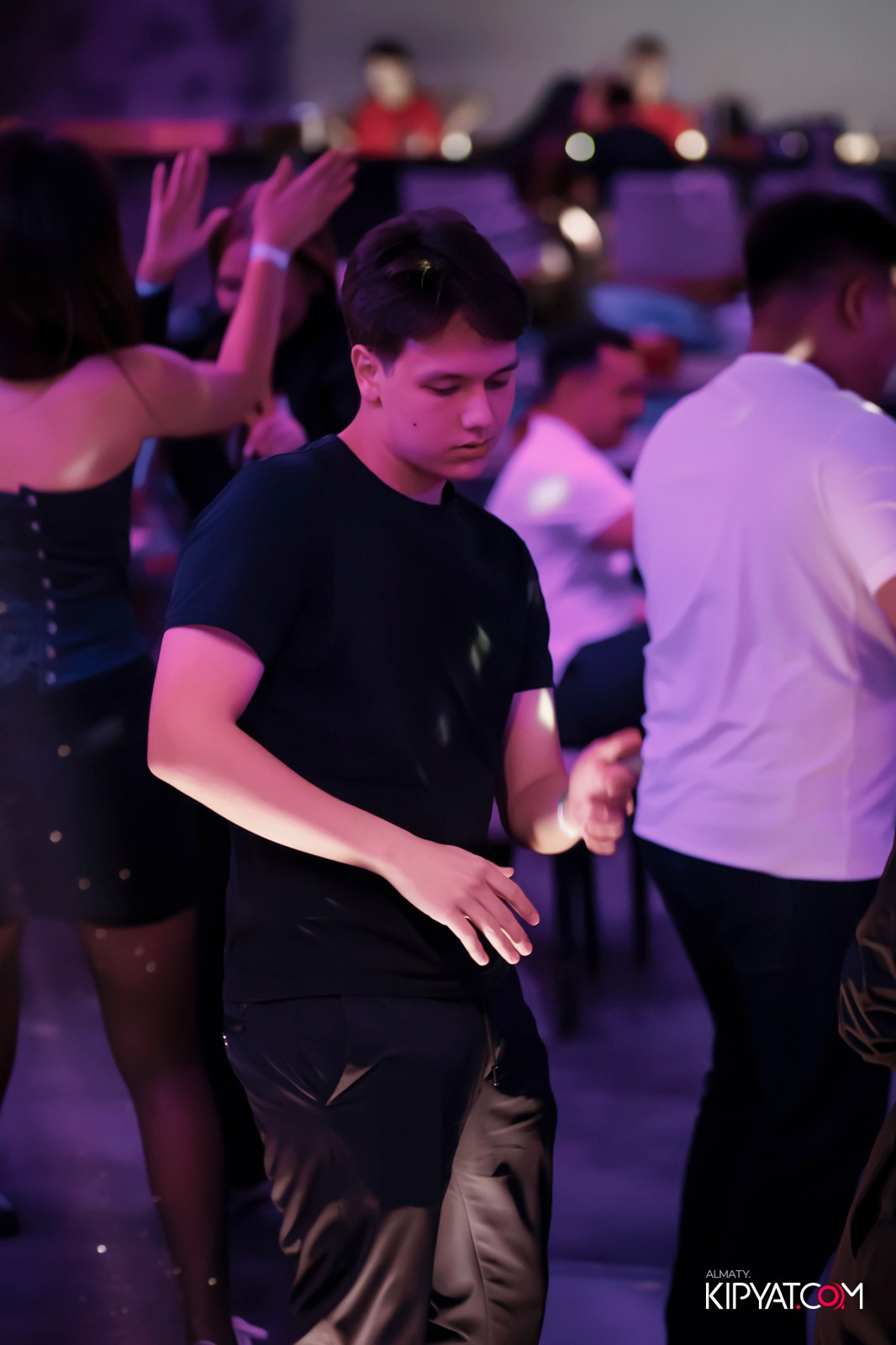 EVENT BAR. КИПЯТКОМ АЛМАТЫ!