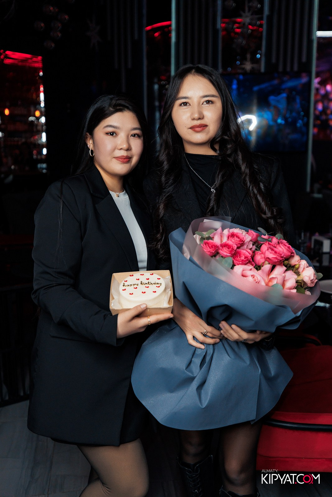 FRIENDS BAR & TERRACE. КИПЯТКОМ АЛМАТЫ!