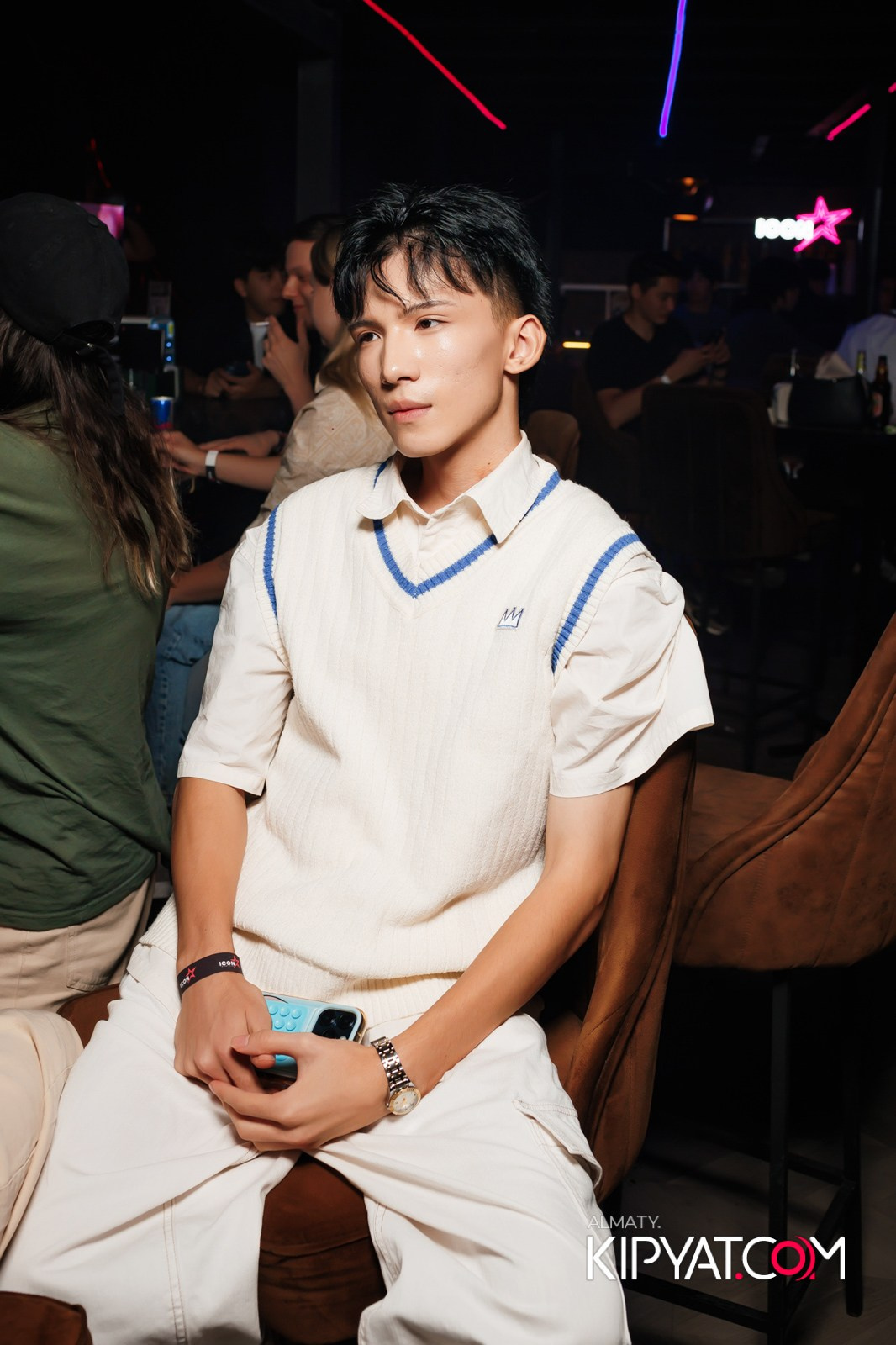 НОЧНОЙ КЛУБ ICON. КИПЯТКОМ АЛМАТЫ!