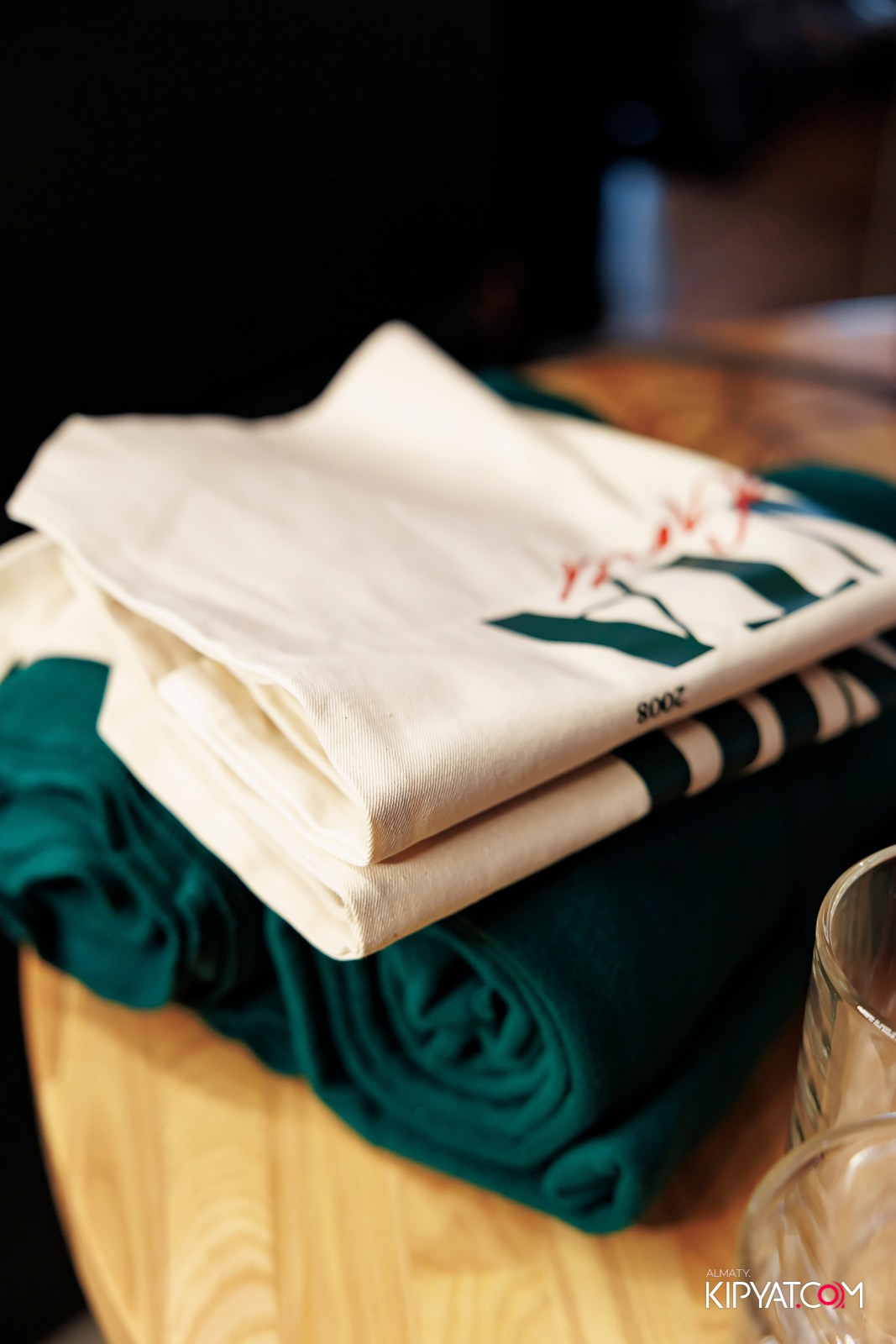 ПИНТА НА СЕЙФУЛЛИНА. КИПЯТКОМ АЛМАТЫ! Фотосъемка мероприятий в Алматы