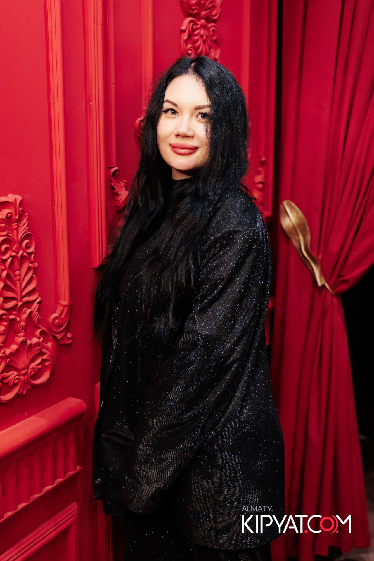 ЗАЯ, НА БИС. КИПЯТКОМ АЛМАТЫ!