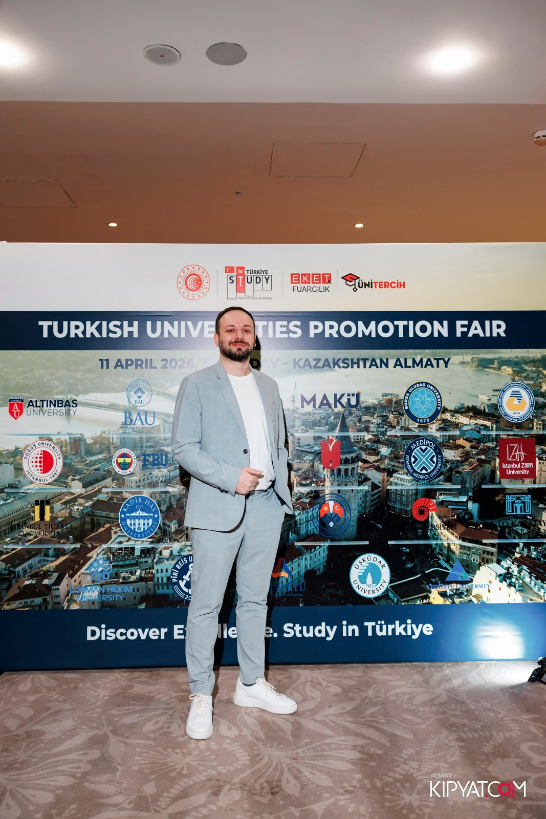 ВЫСТАВКА ТУРЕЦКИХ УНИВЕРСИТЕТОВ. КИПЯТКОМ АЛМАТЫ! Фотосъемка мероприятий в Алматы