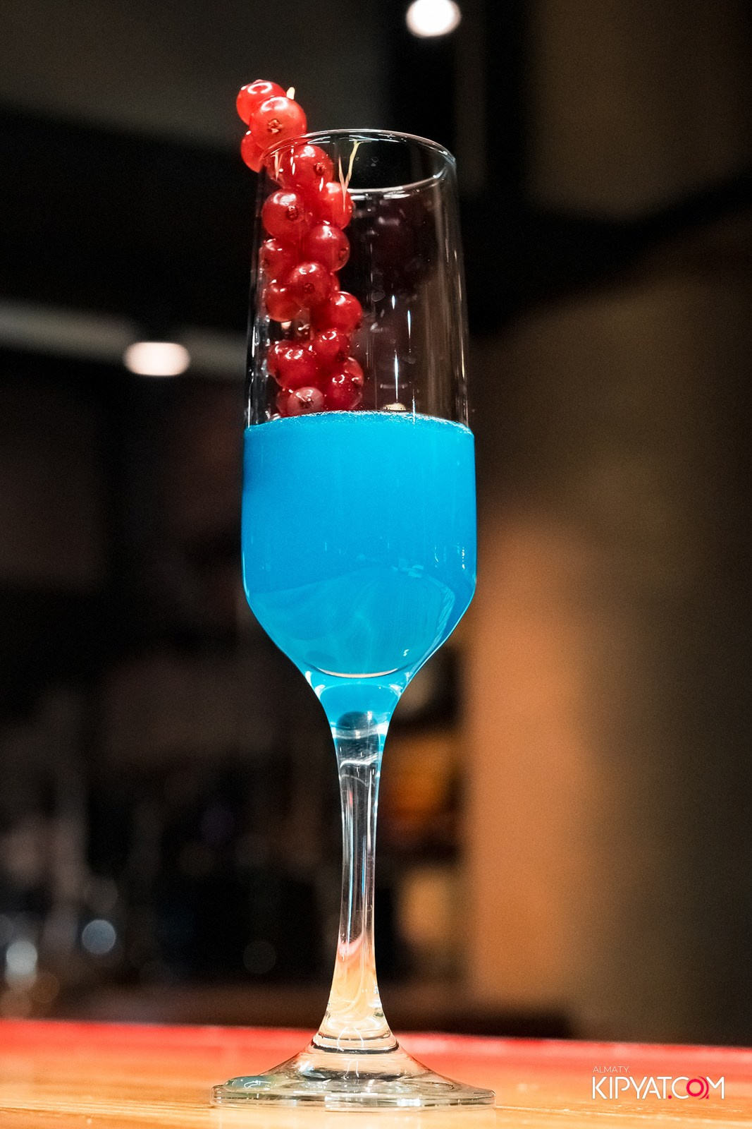 THE ESTATE КАРАОКЕ 1 ГОД. КИПЯТКОМ АЛМАТЫ!