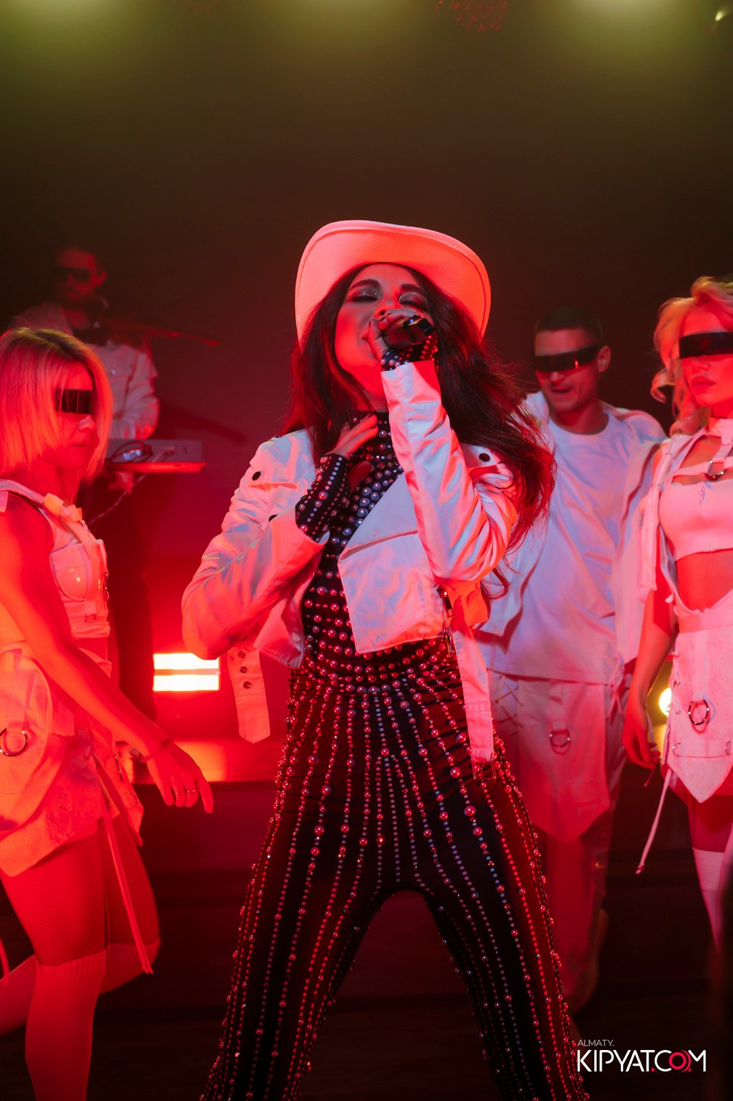 НОЧНОЙ КЛУБ ICON. КИПЯТКОМ АЛМАТЫ!