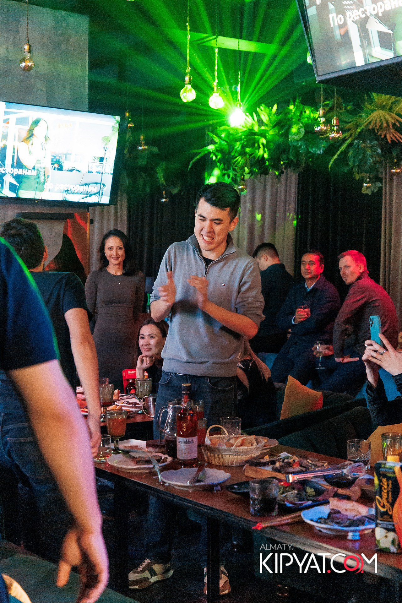 ДОРОГАЯ. Я НЕ ПИЛ. КИПЯТКОМ АЛМАТЫ! Фотосъемка мероприятий в Алматы