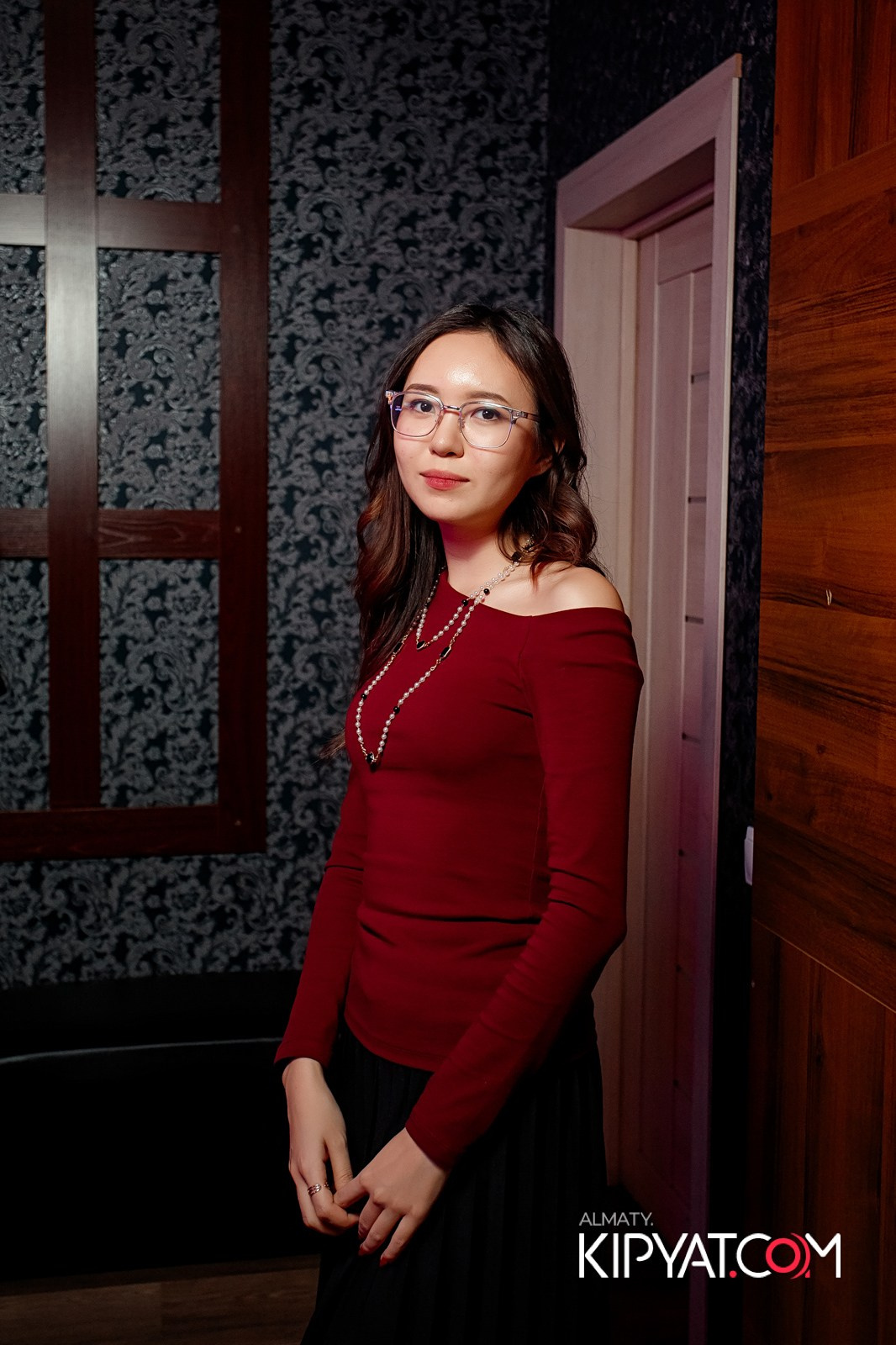 КАРАОКЕ-БАР РОЯЛЬ НА НУРМАКОВА. КИПЯТКОМ АЛМАТЫ!