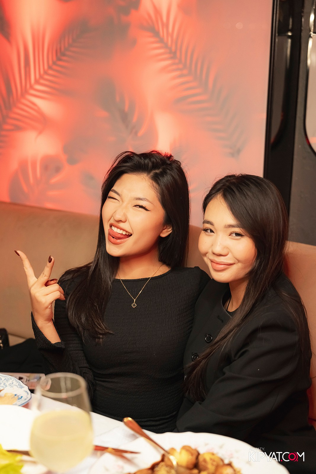 QUEEN. КИПЯТКОМ АЛМАТЫ!